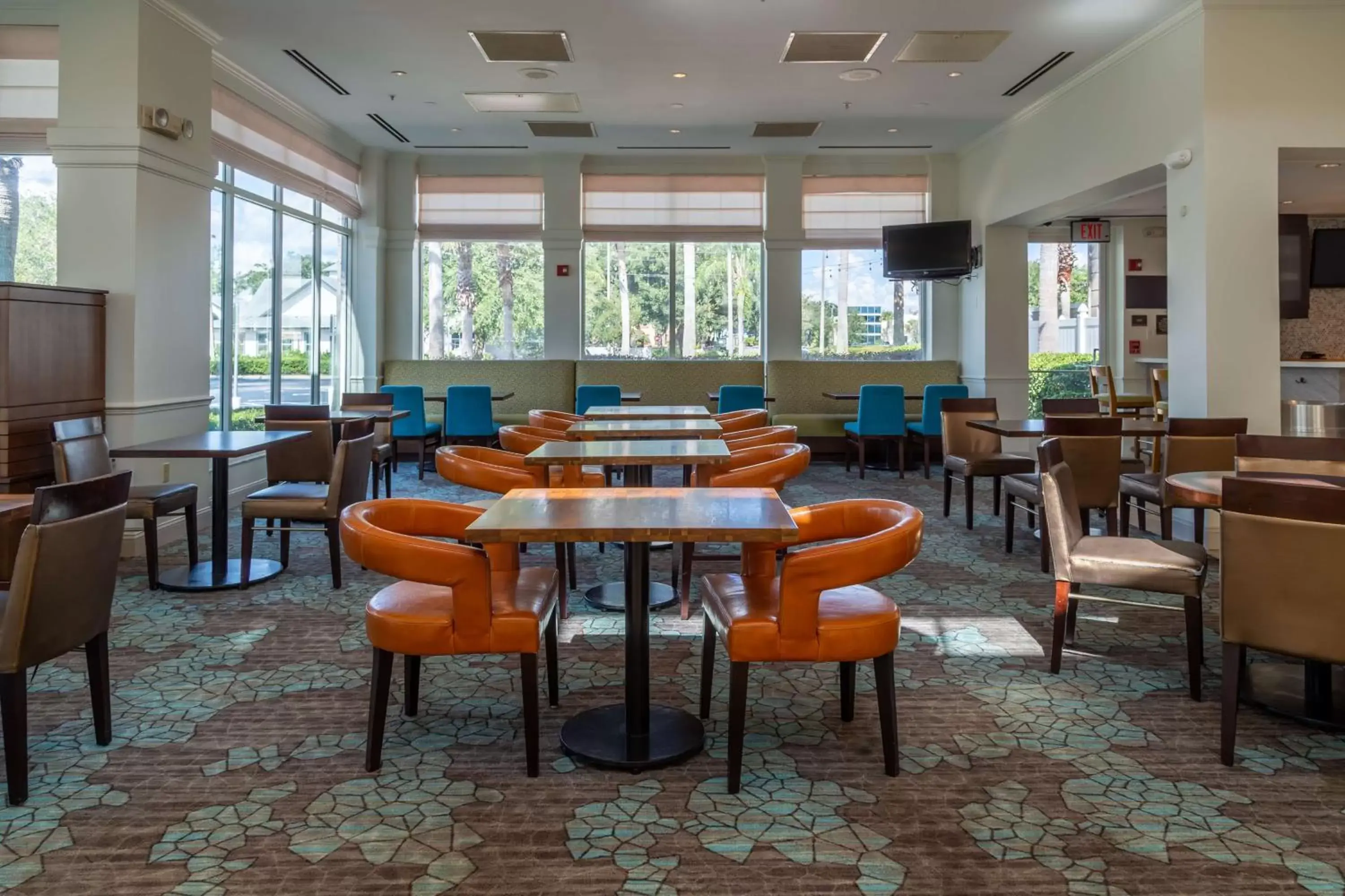 Restaurant/places to eat in Hilton Garden Inn Orlando East - UCF Area