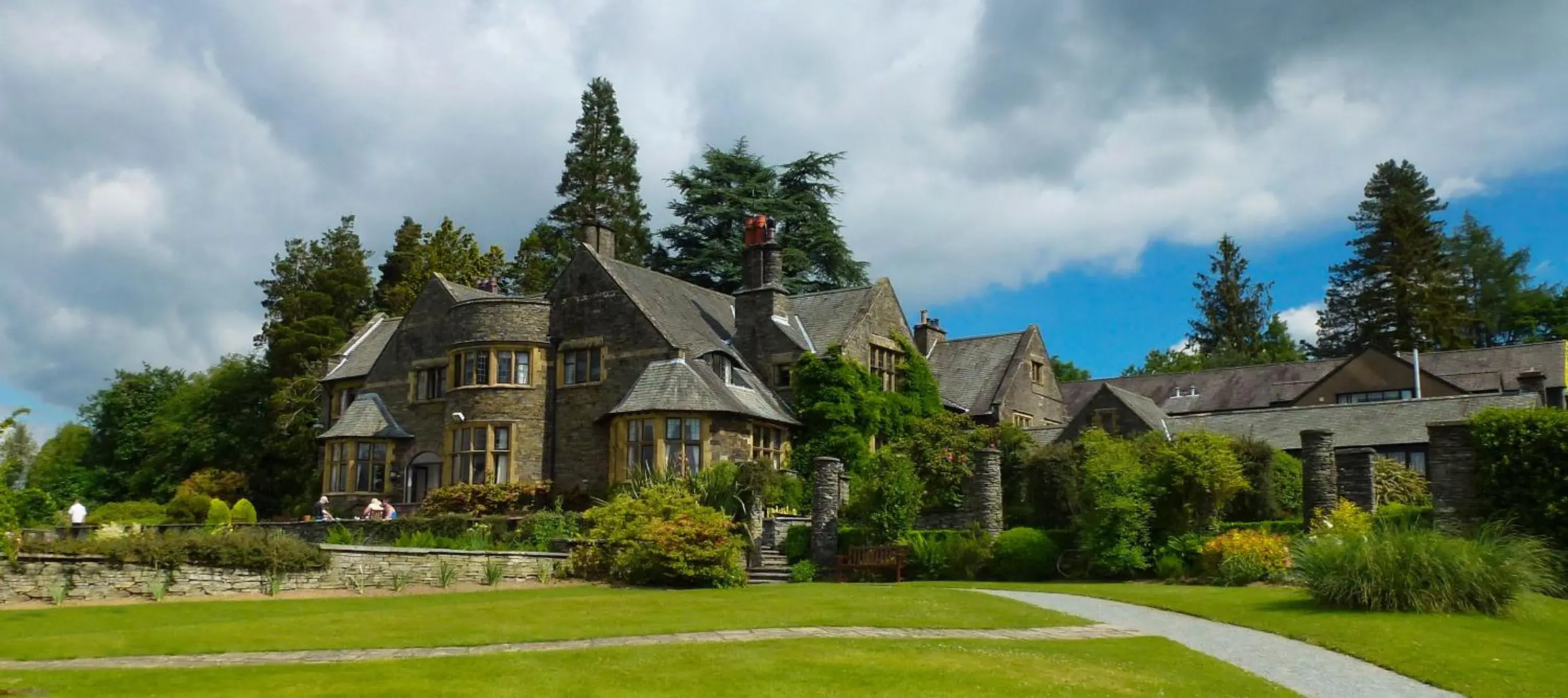 Patio, Property Building in Cragwood Country House Hotel