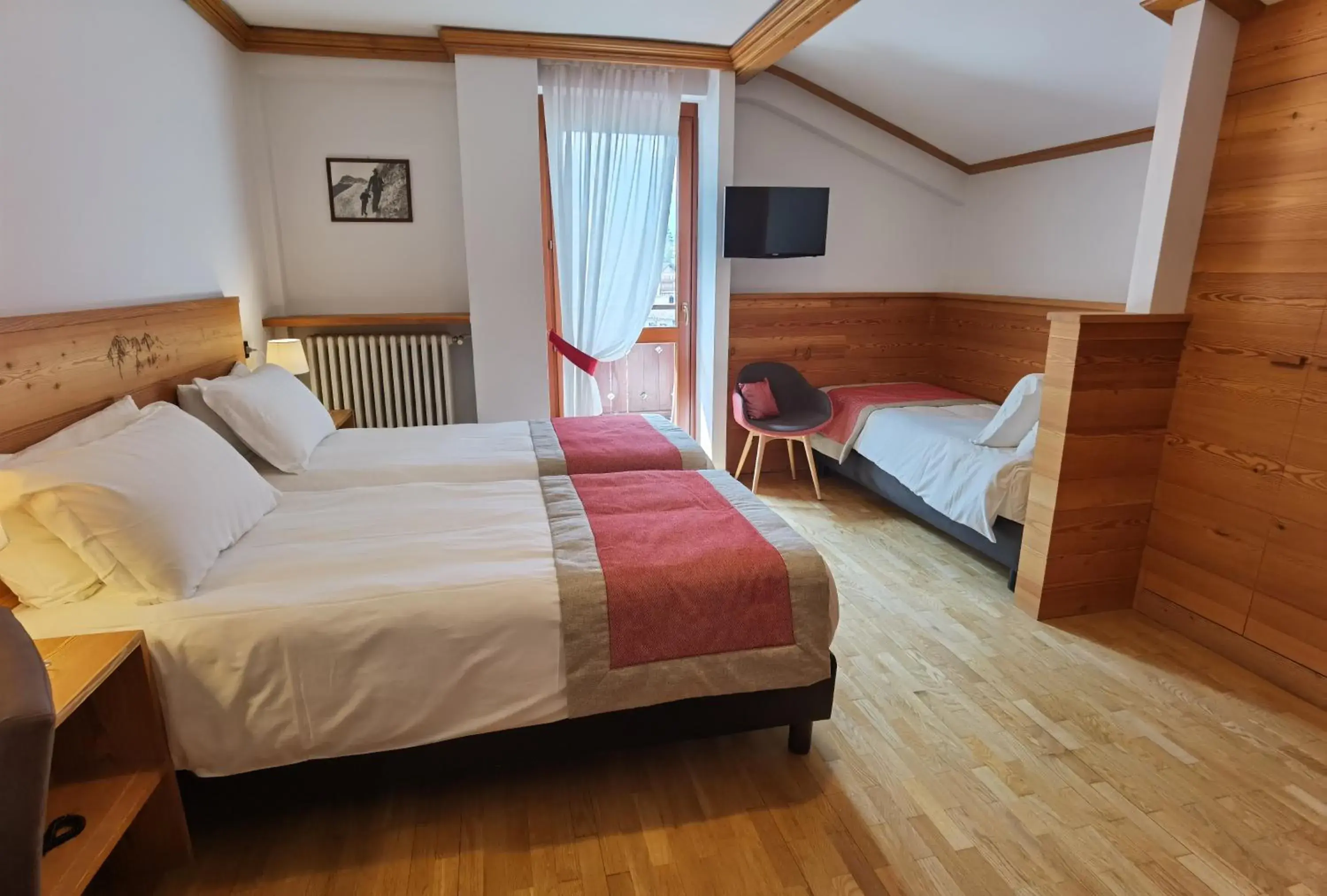 Bedroom, Bed in Hotel Croux