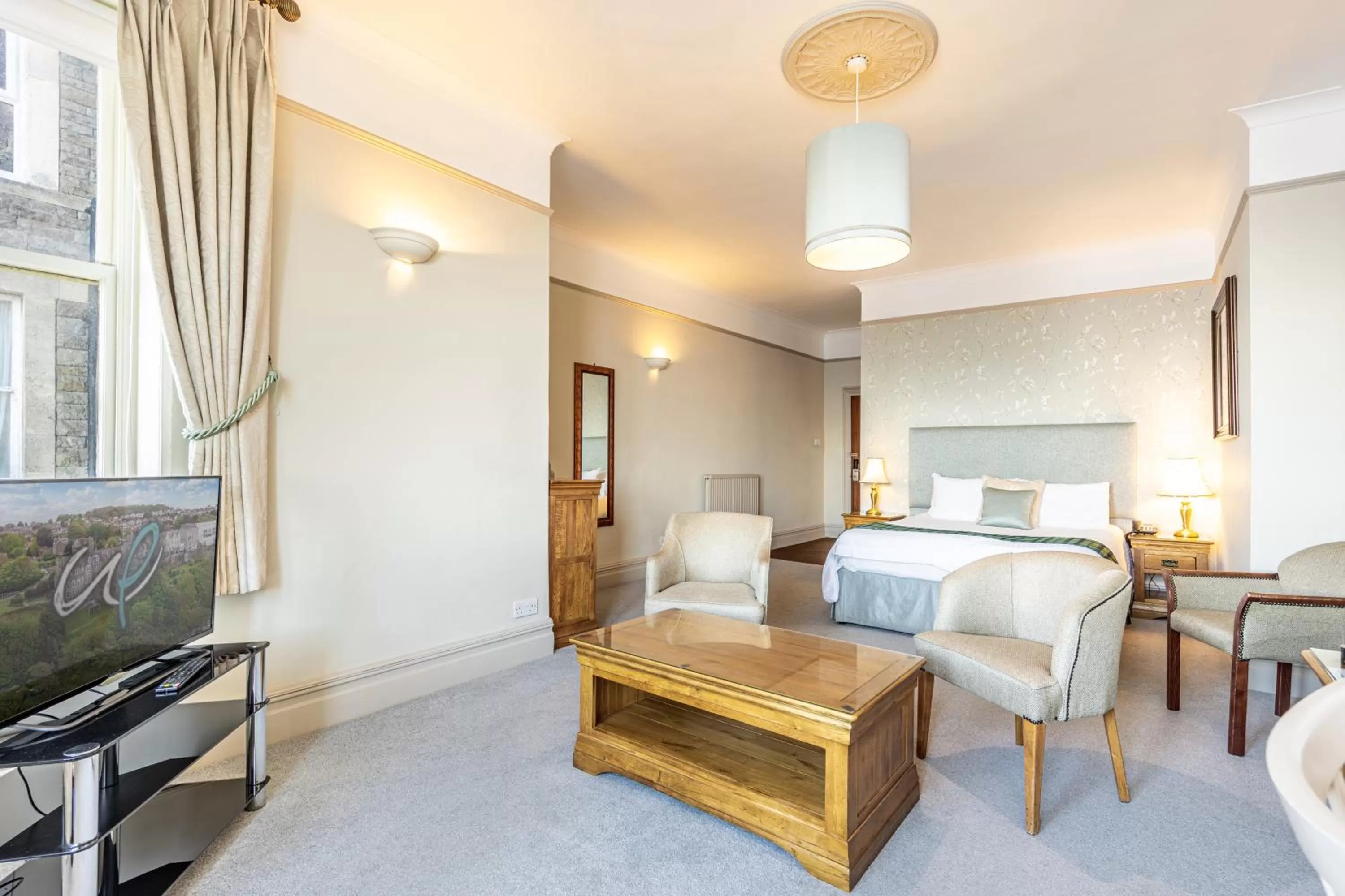 Bedroom in Best Western Walton Park Hotel