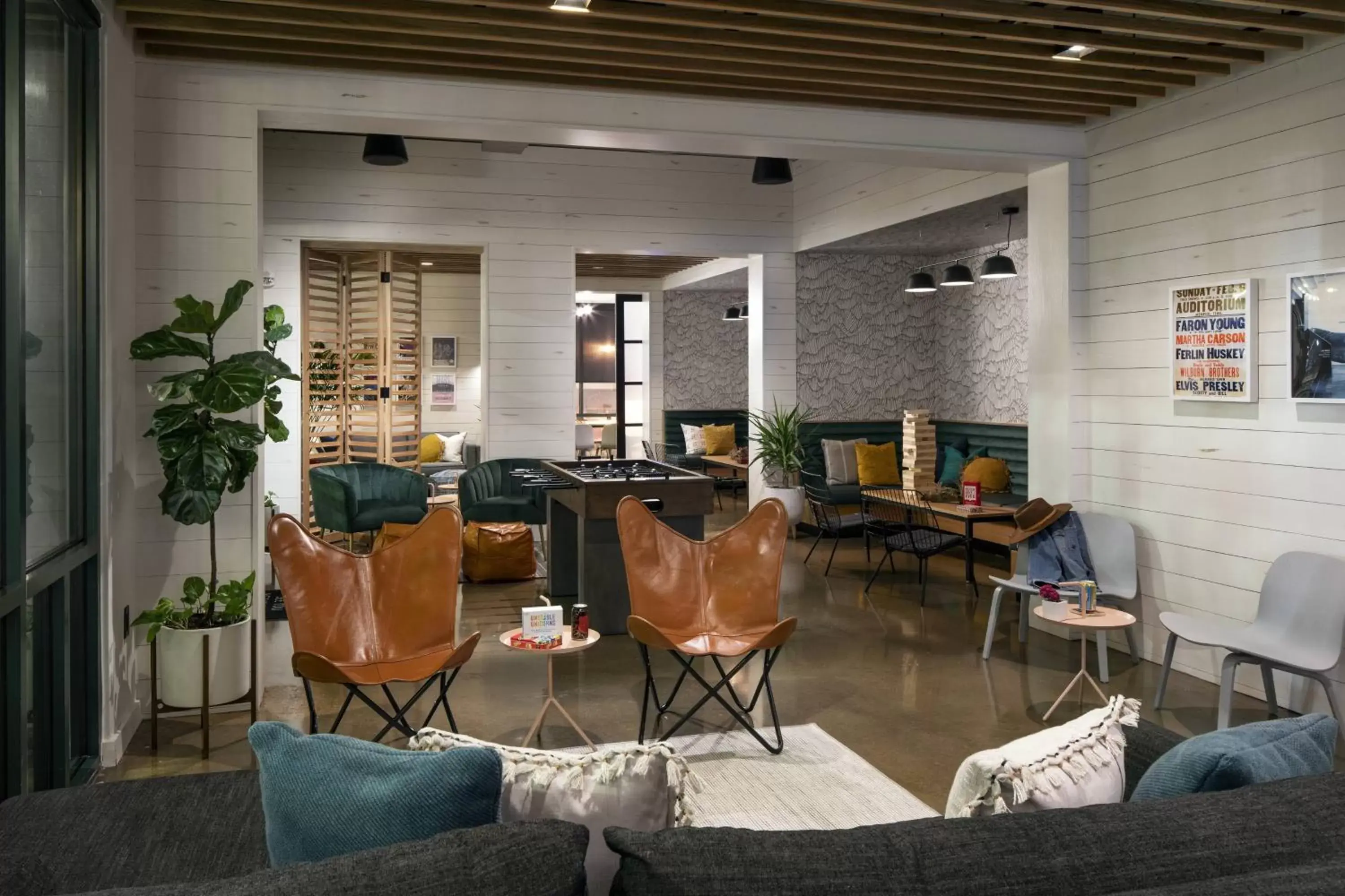 Lobby or reception, Restaurant/Places to Eat in MOXY Memphis Downtown