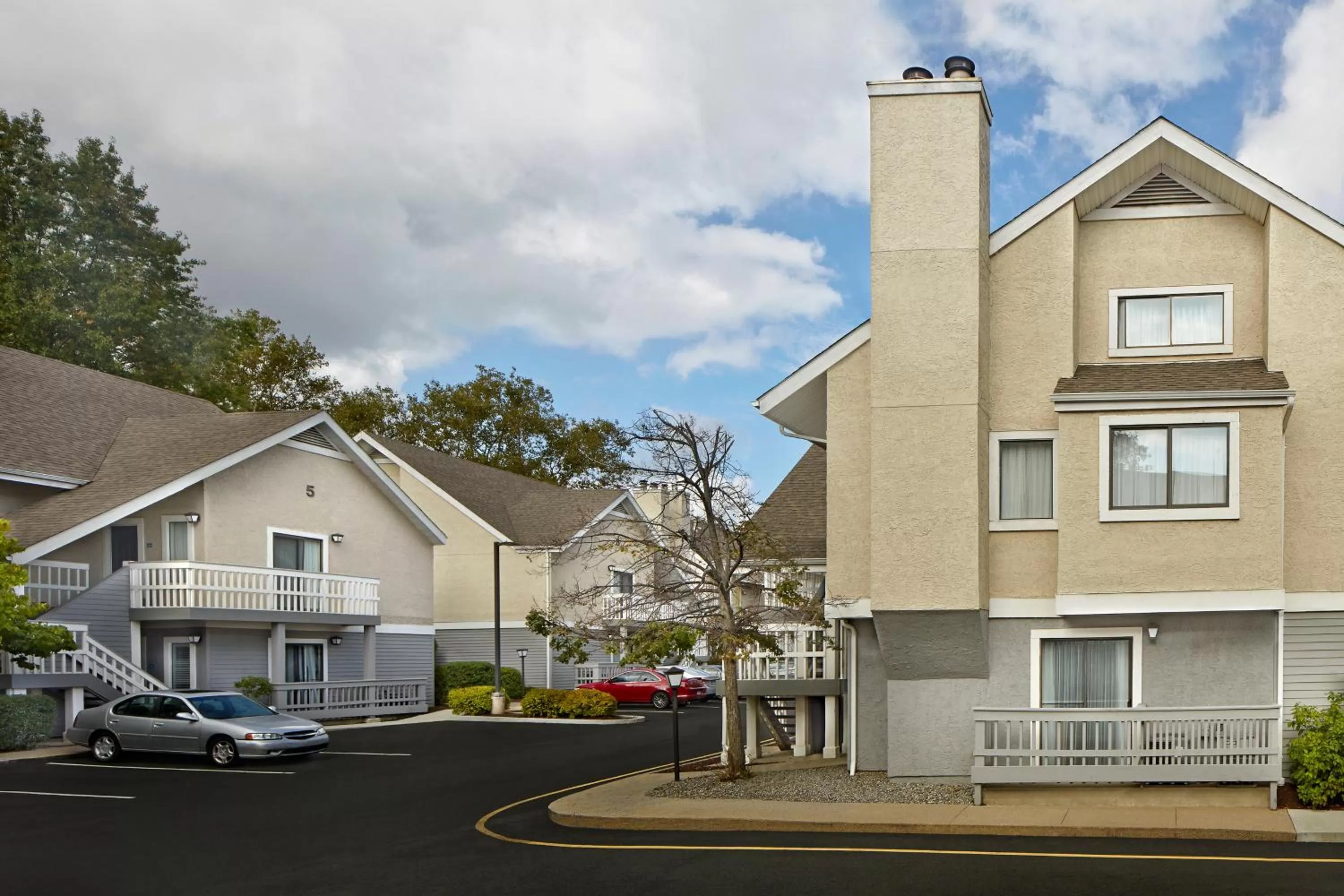 Property building in New Haven Village Suites