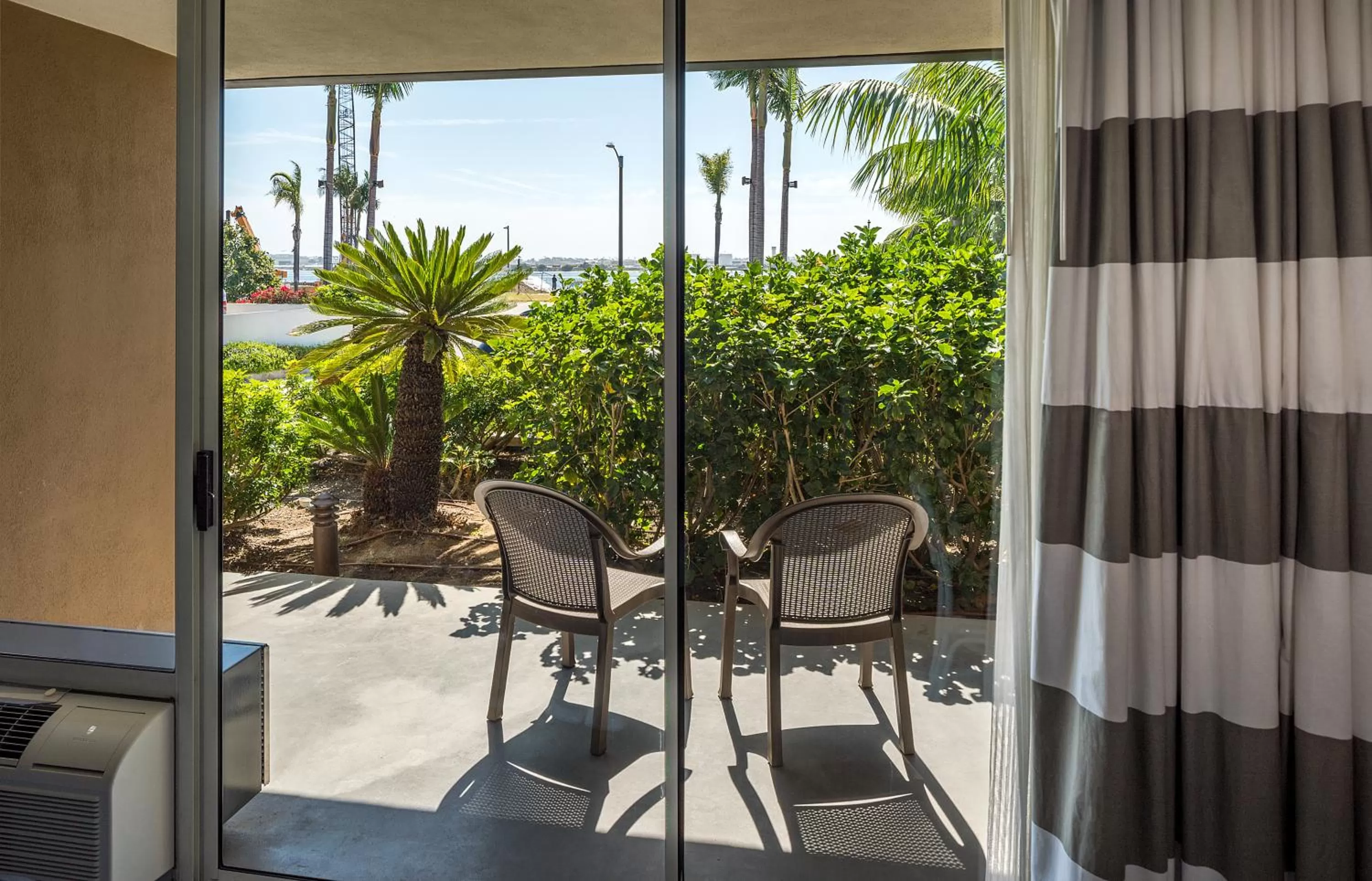 Patio in Bay Club Hotel and Marina