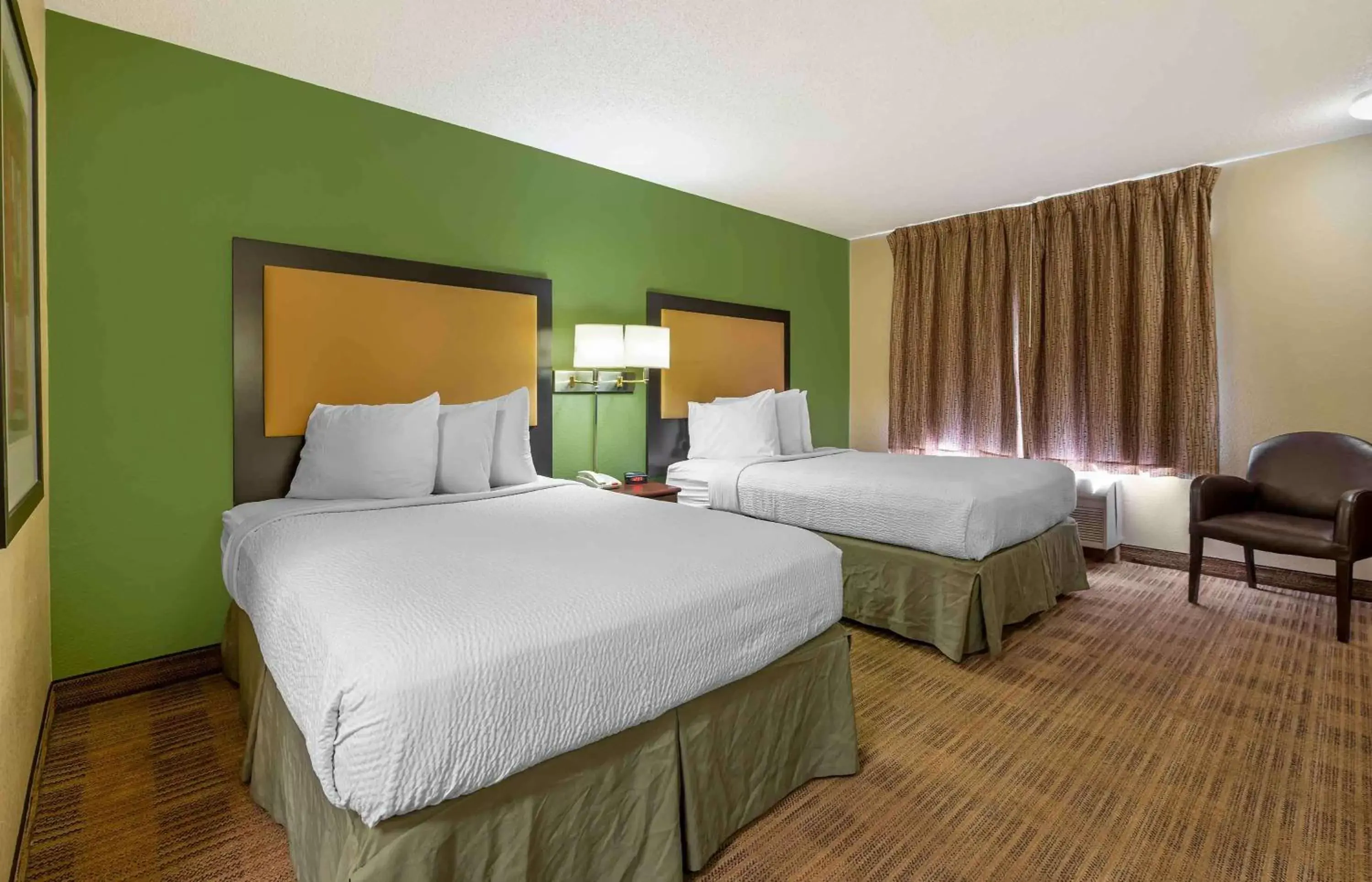 Bedroom, Bed in Extended Stay America Suites - Dayton - North