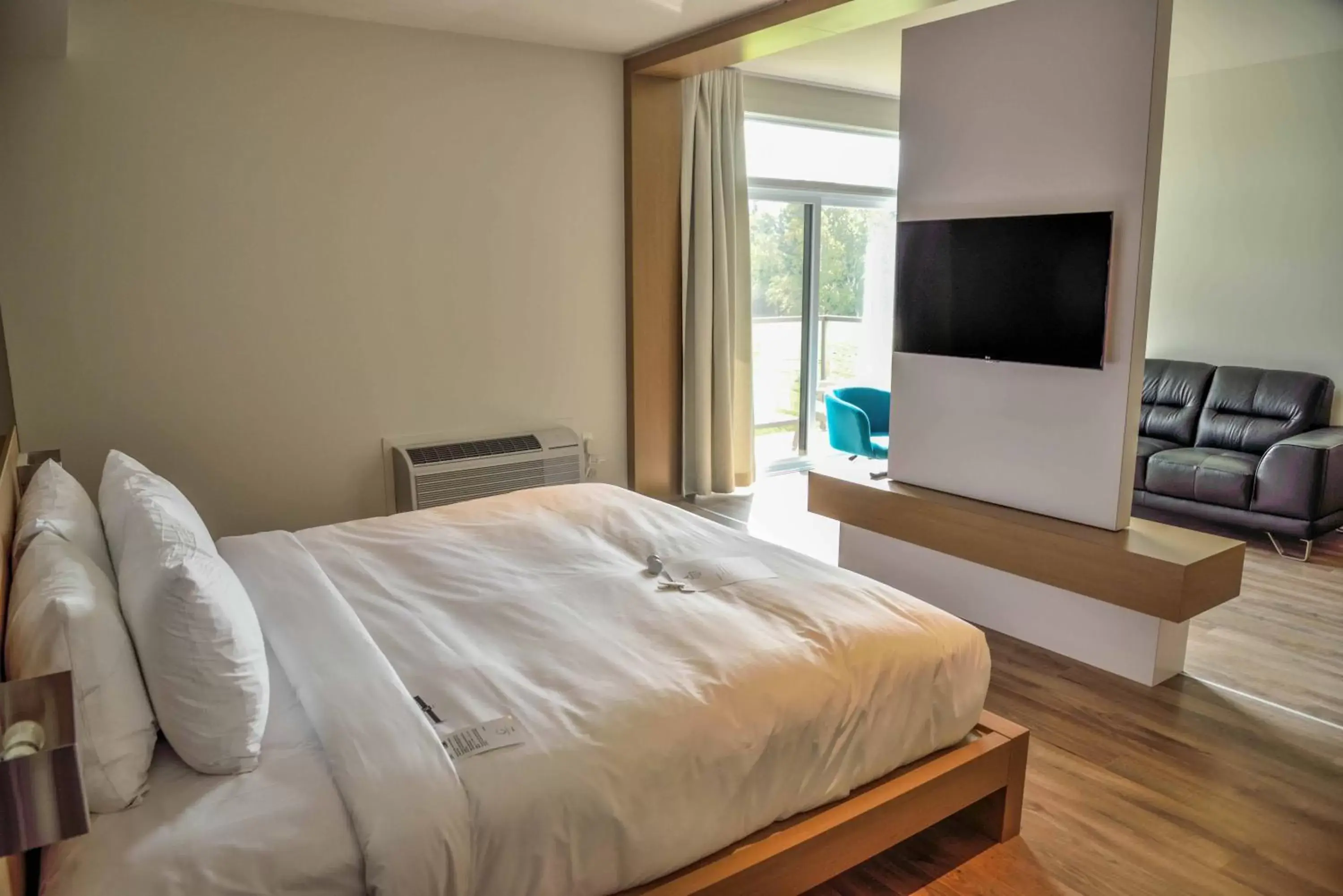 Bed, Room Photo in La Cache du Golf
