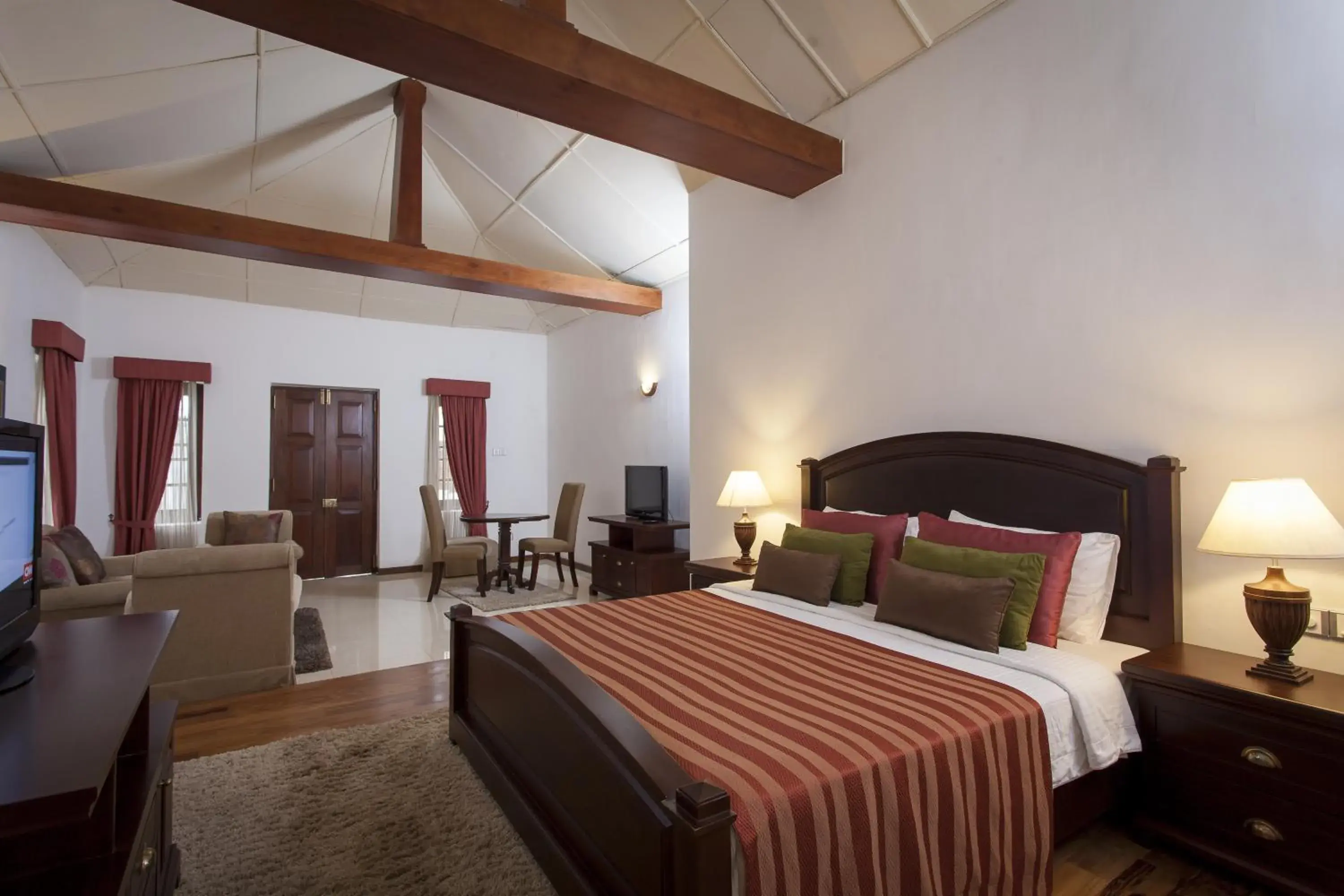 Photo of the whole room, Bed in Hanthana Boutique Villa by Amaya