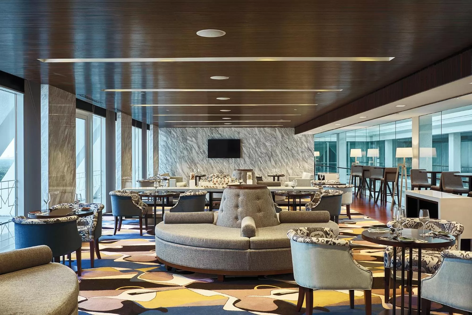 Restaurant/places to eat in Movenpick Hotel & Convention Centre KLIA