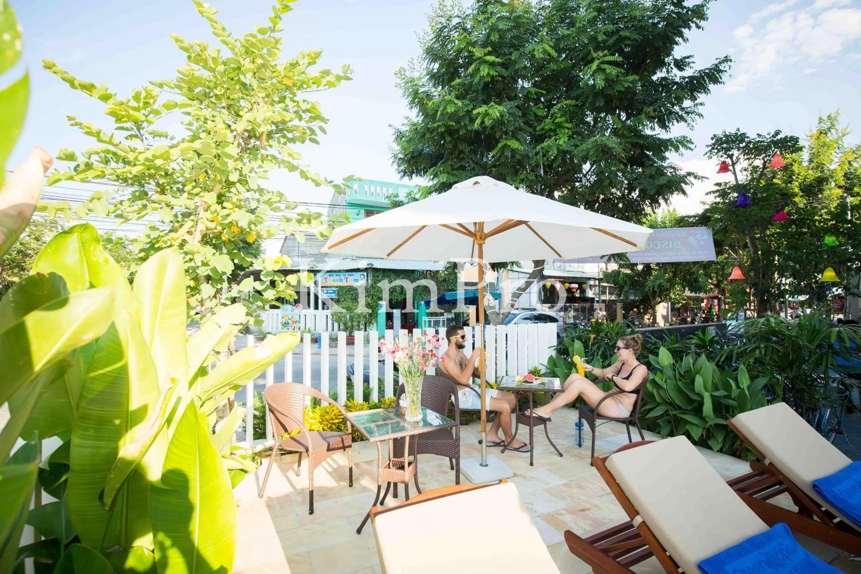 Patio in Hoi An Green Apple Hotel