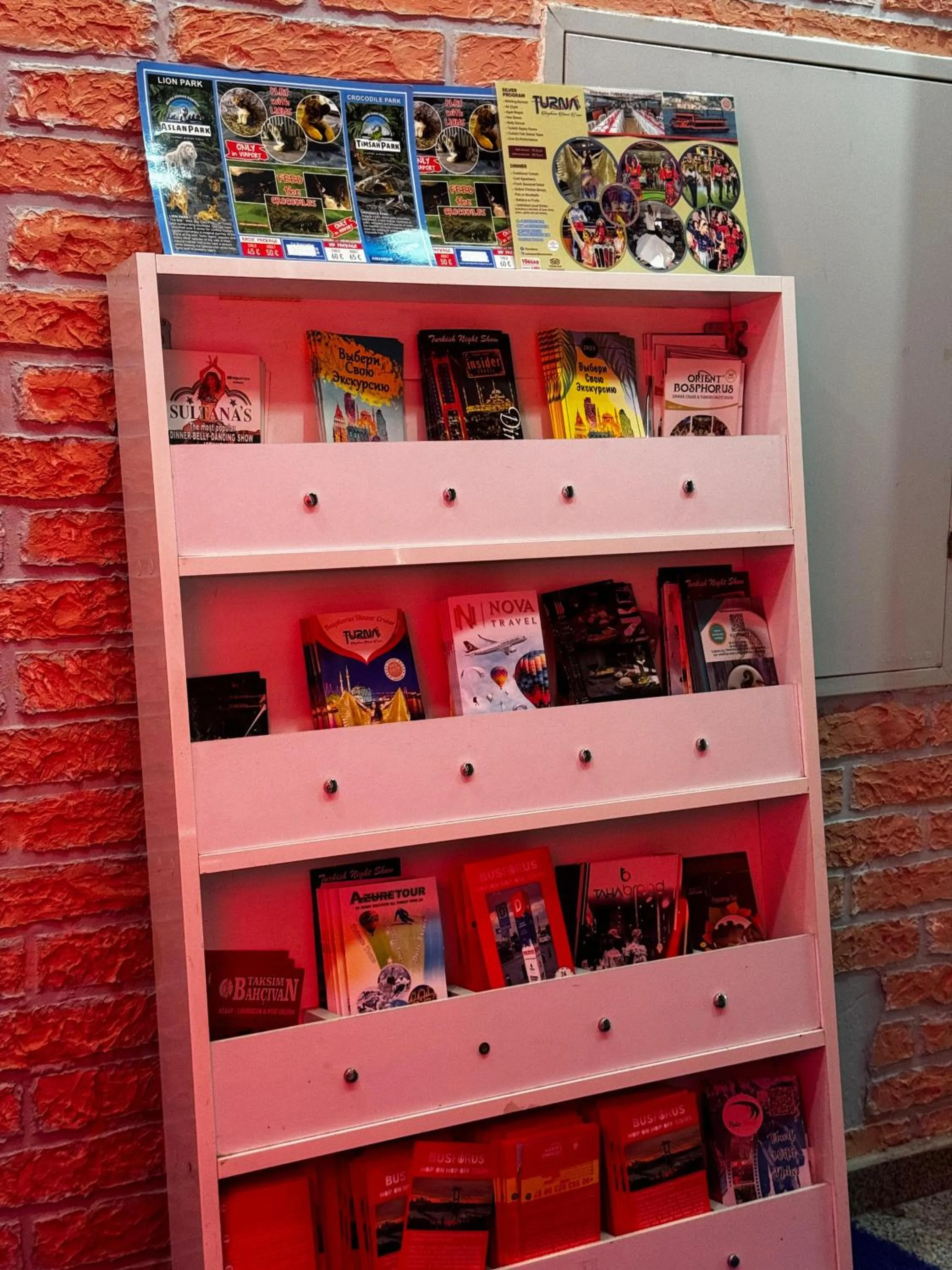 Property building in Taksim Istiklal Suites