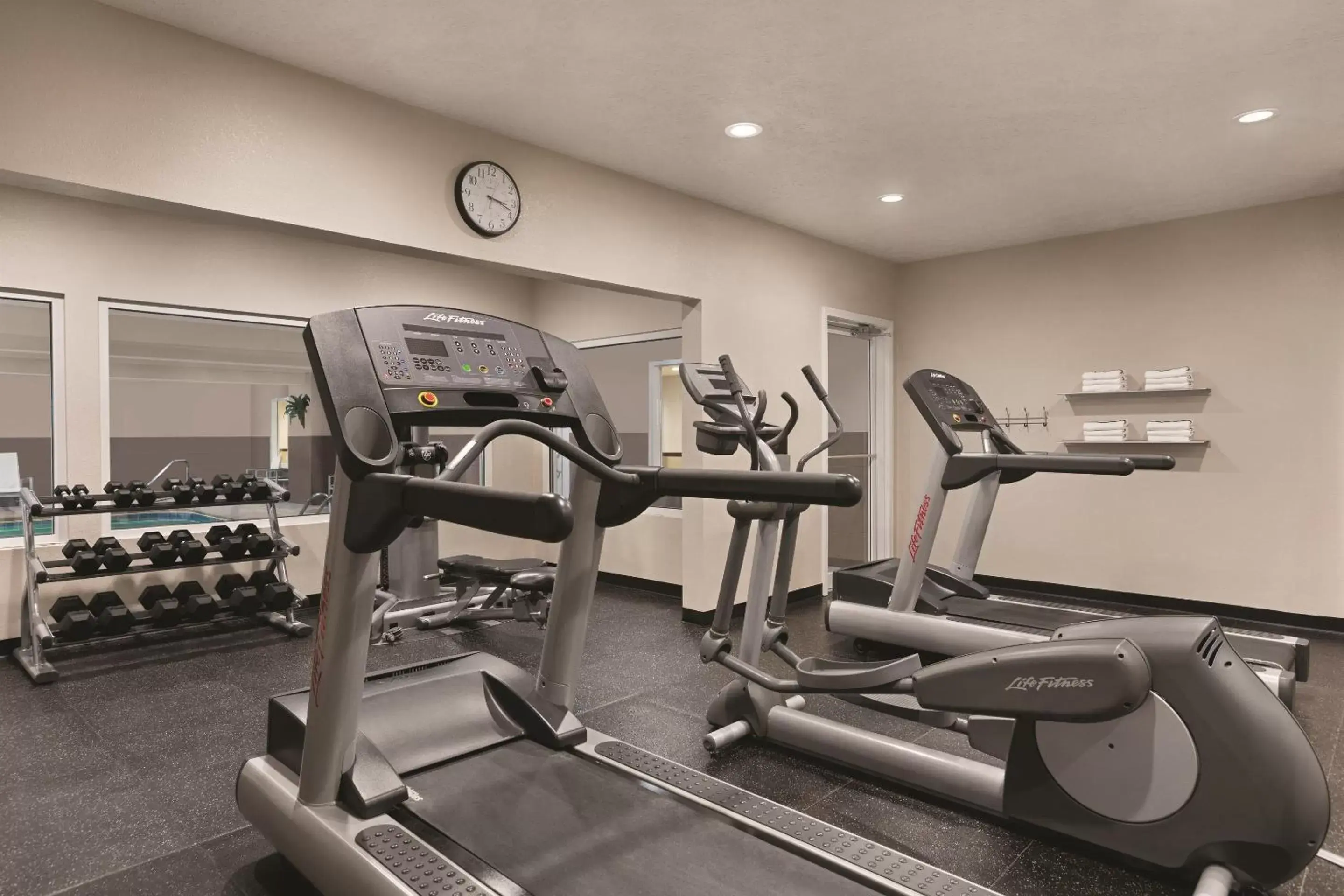 Fitness centre/facilities, Fitness Center/Facilities in Country Inn & Suites by Radisson, Fairborn South, OH