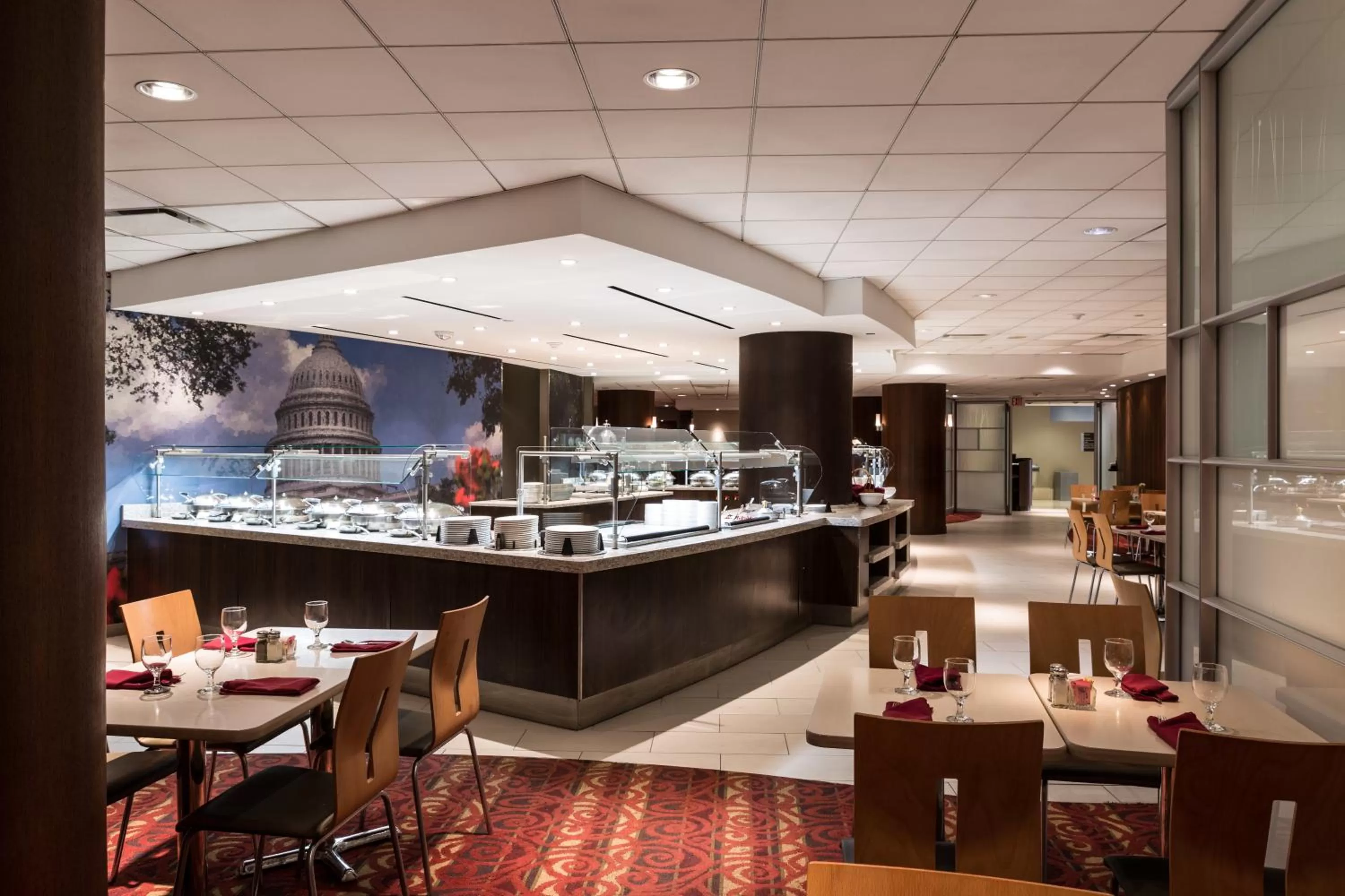 Restaurant/places to eat in Holiday Inn Washington Capitol-National Mall by IHG