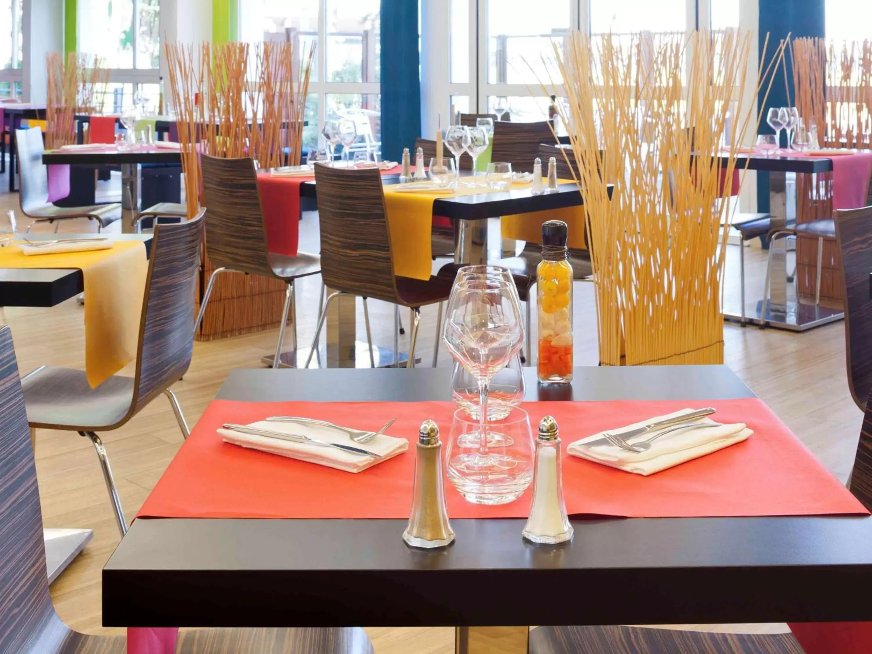 Restaurant/places to eat in ibis Styles Ouistreham Restaurant/places to eat in ibis Styles Ouistreham