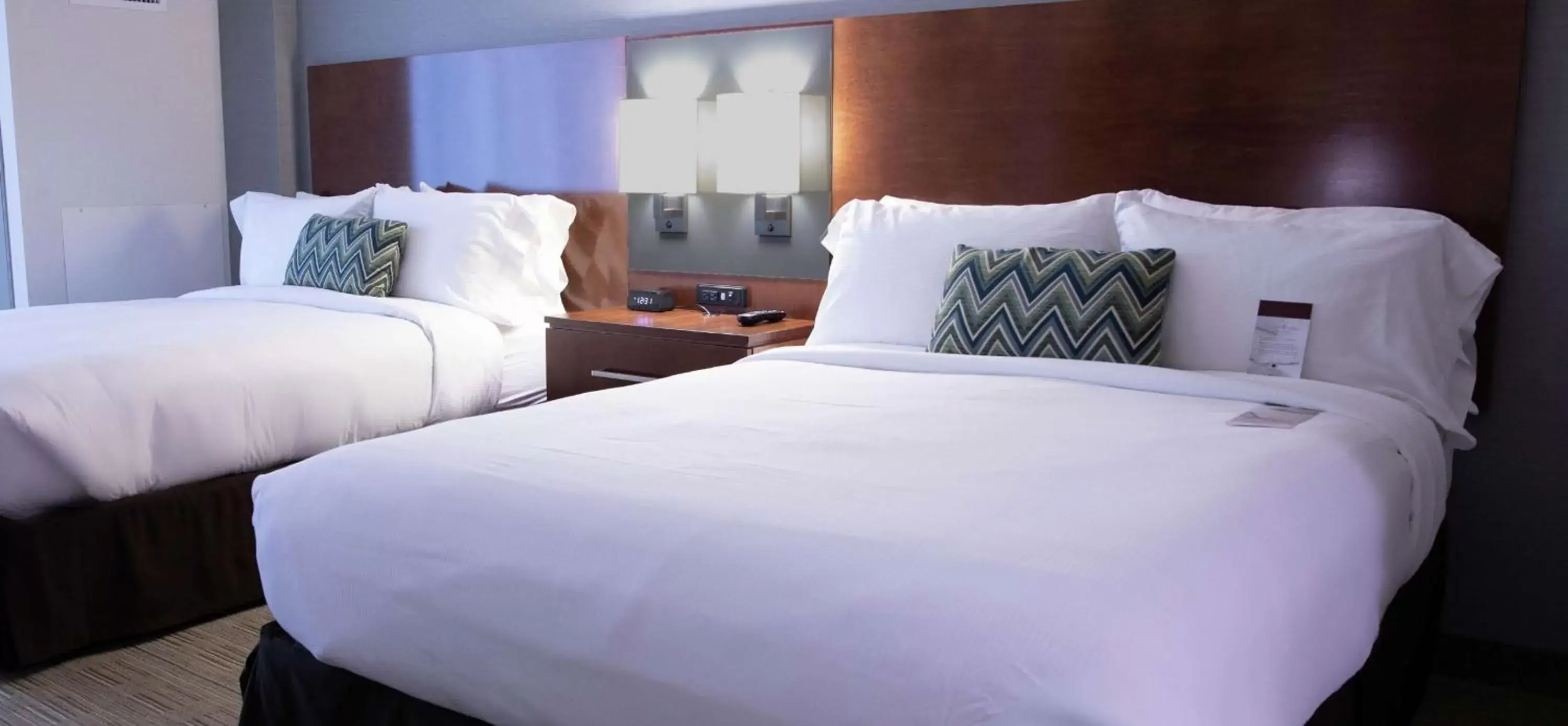 Bed in Doubletree By Hilton Omaha Southwest, Ne Bed in Doubletree By Hilton Omaha Southwest, Ne