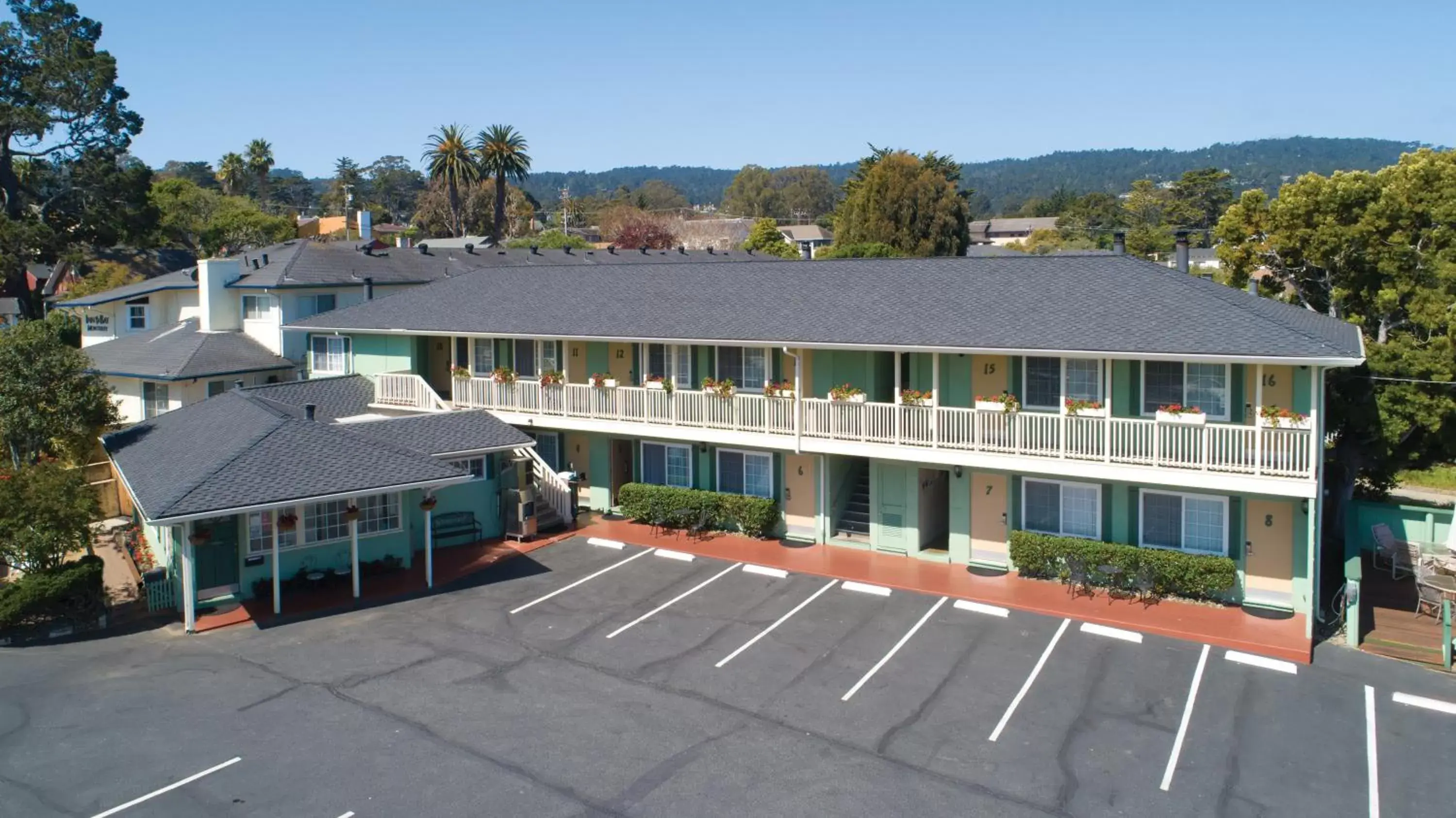 Property building, Bird's-eye View in Villa Franca Inn