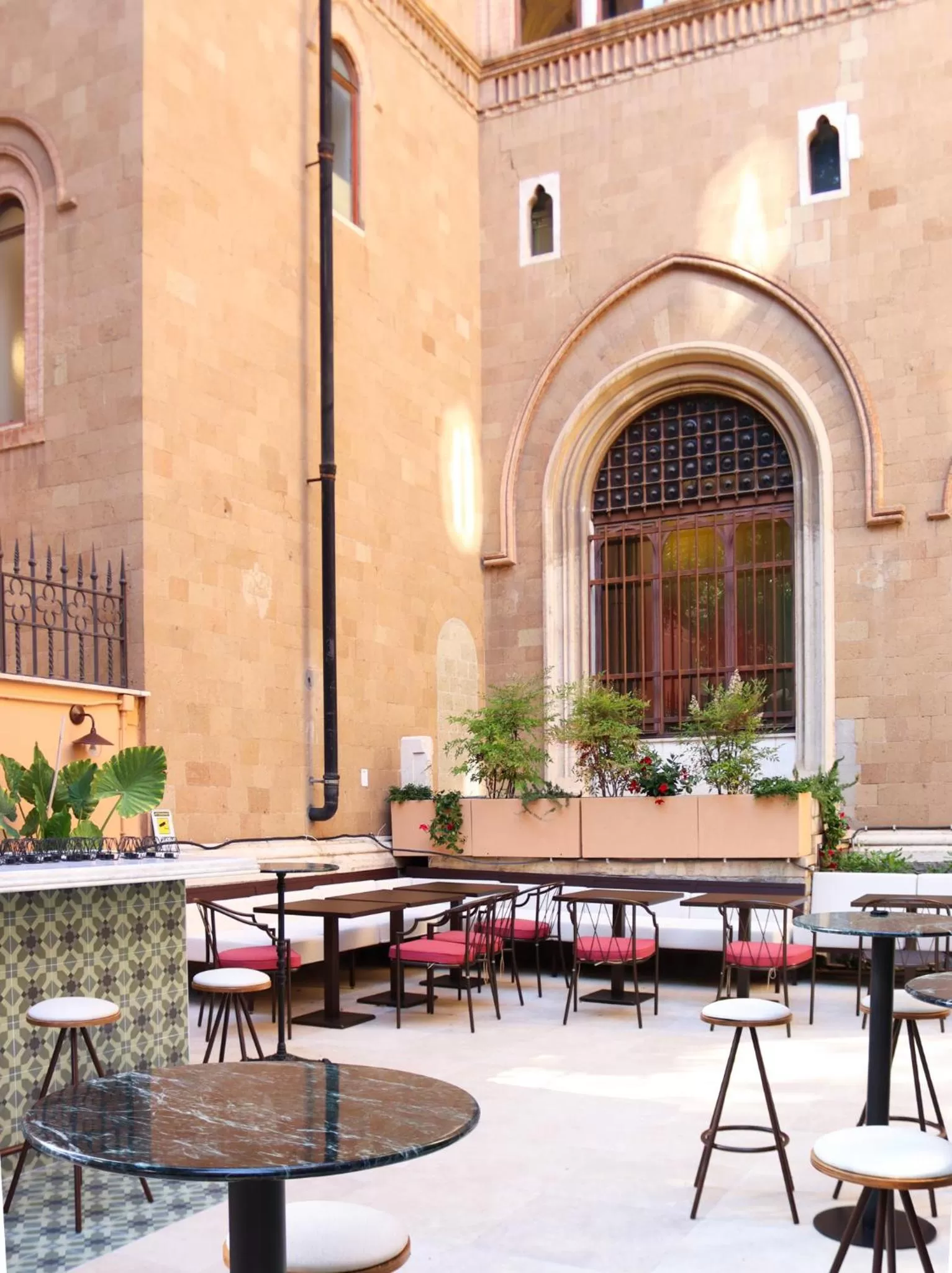 Restaurant/Places to Eat in Hotel Villa Grazioli