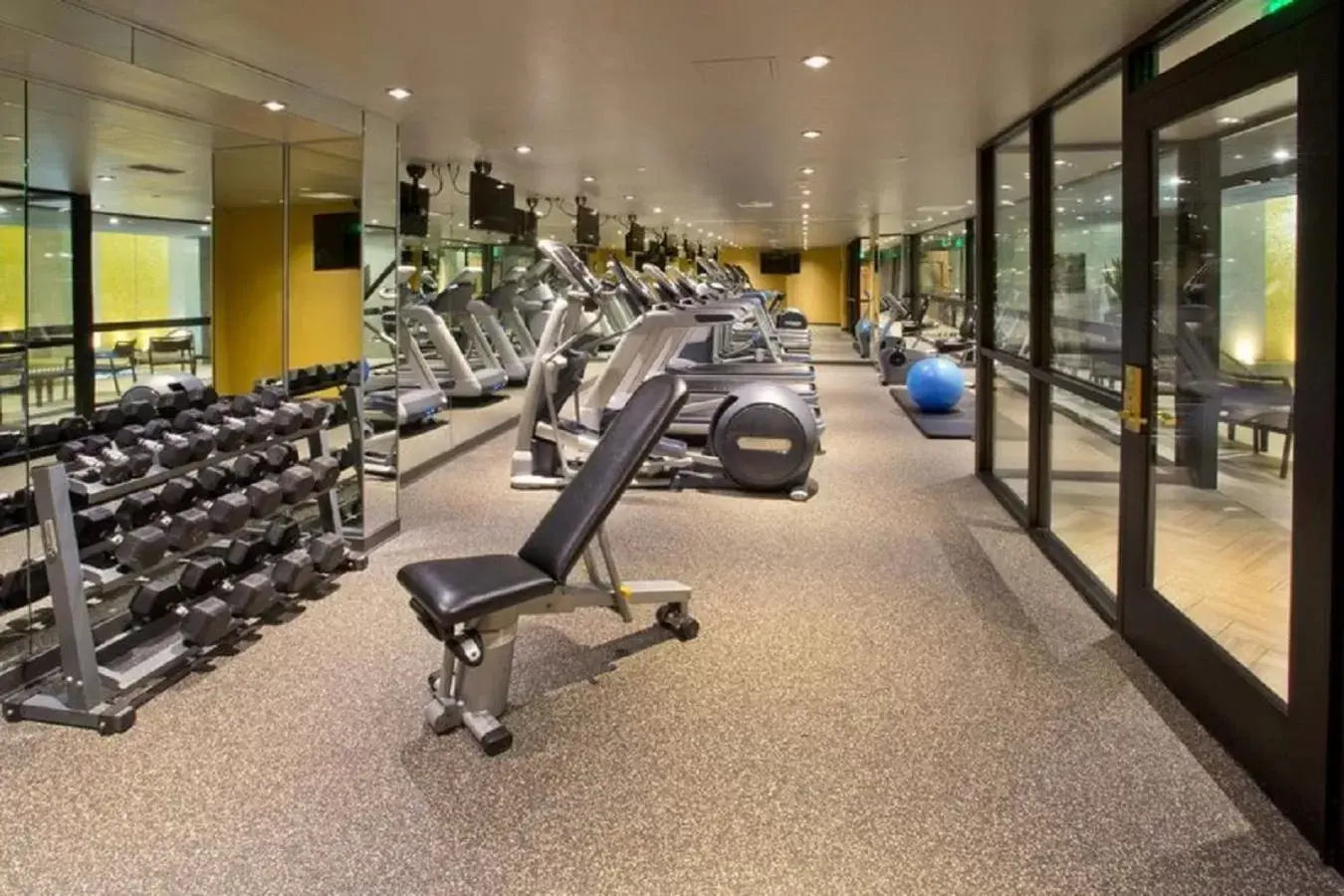 Fitness centre/facilities, Fitness Center/Facilities in Warwick Seattle
