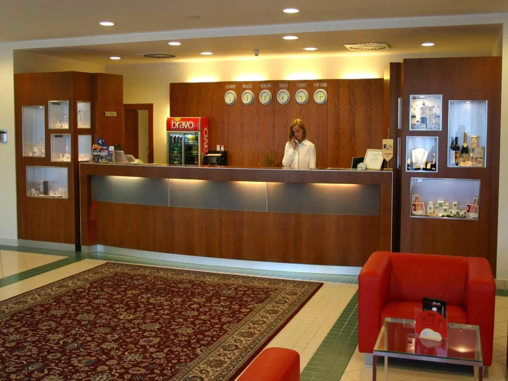 Lobby or reception in Ramada Airport Hotel Prague