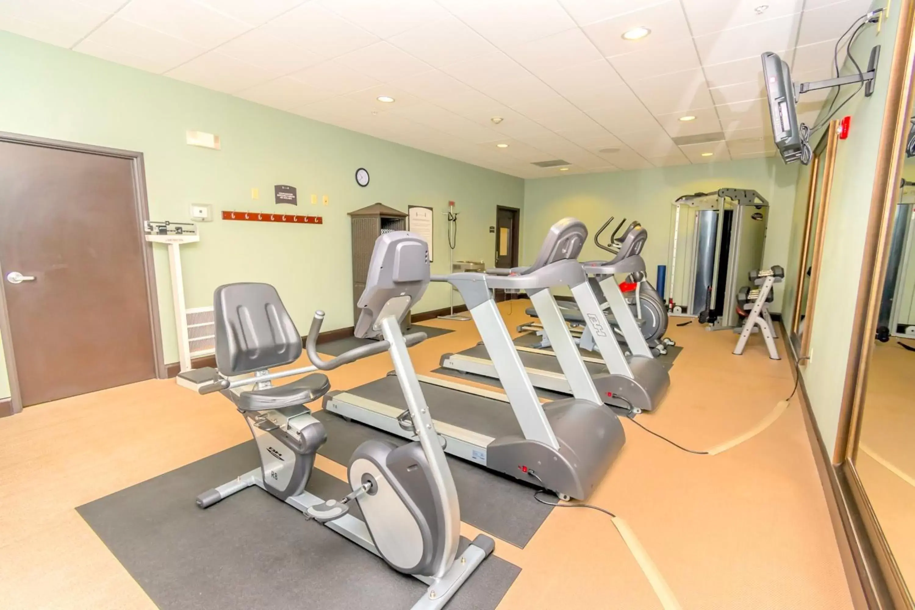 Fitness centre/facilities, Fitness Center/Facilities in Staybridge Suites Houston - IAH Airport, an IHG Hotel