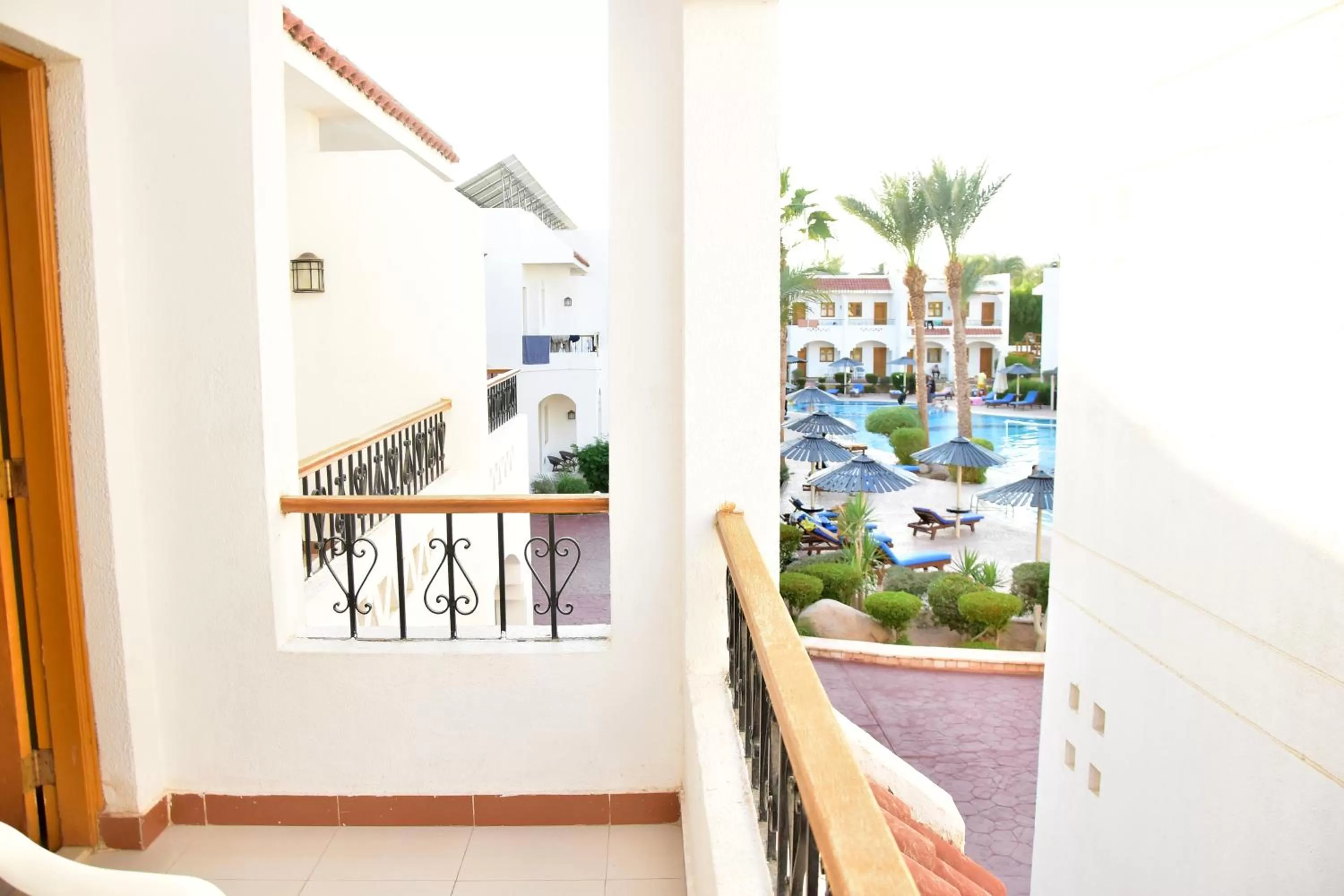 Patio in Dive Inn Resort