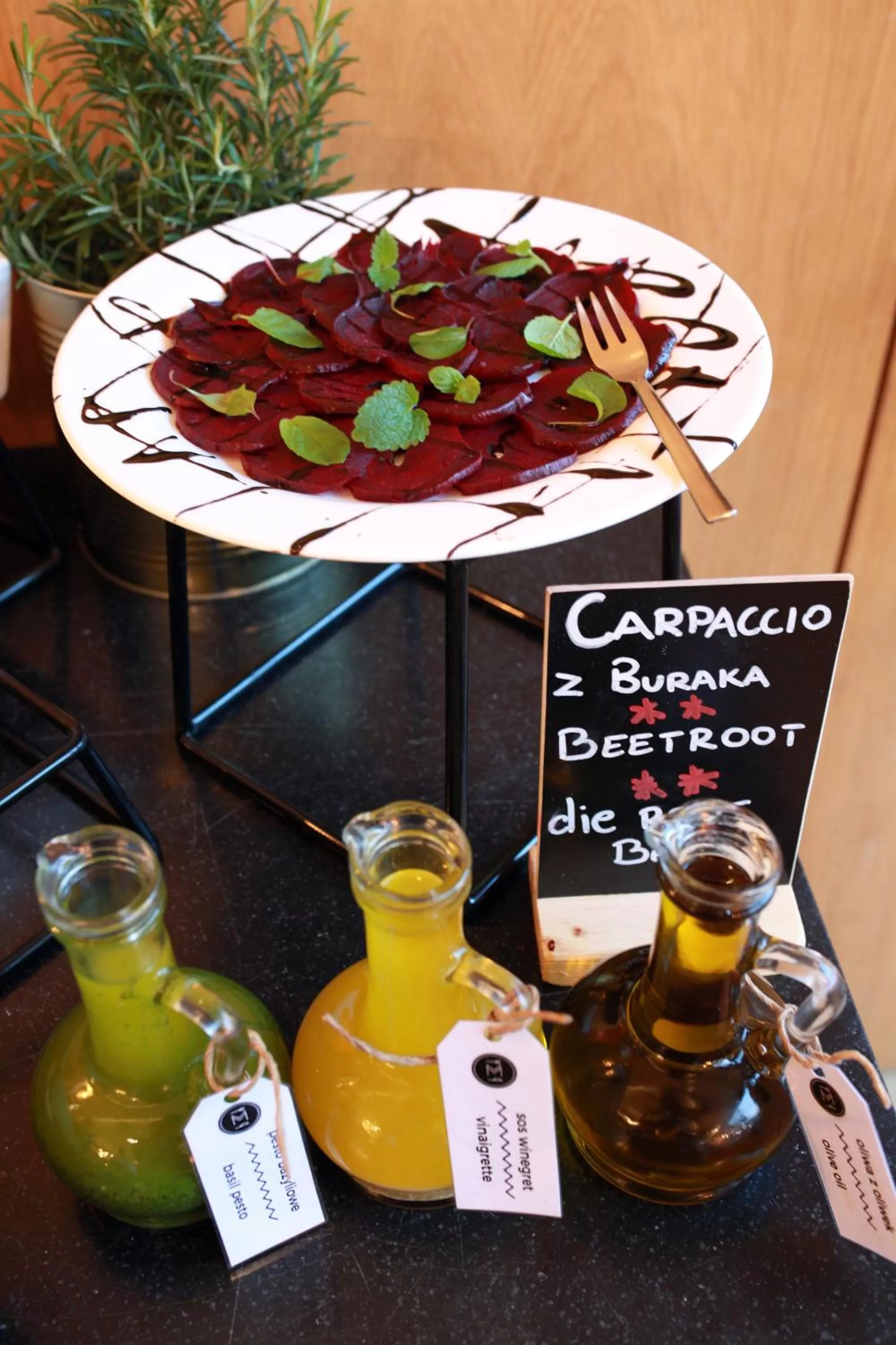 Buffet breakfast in Invite