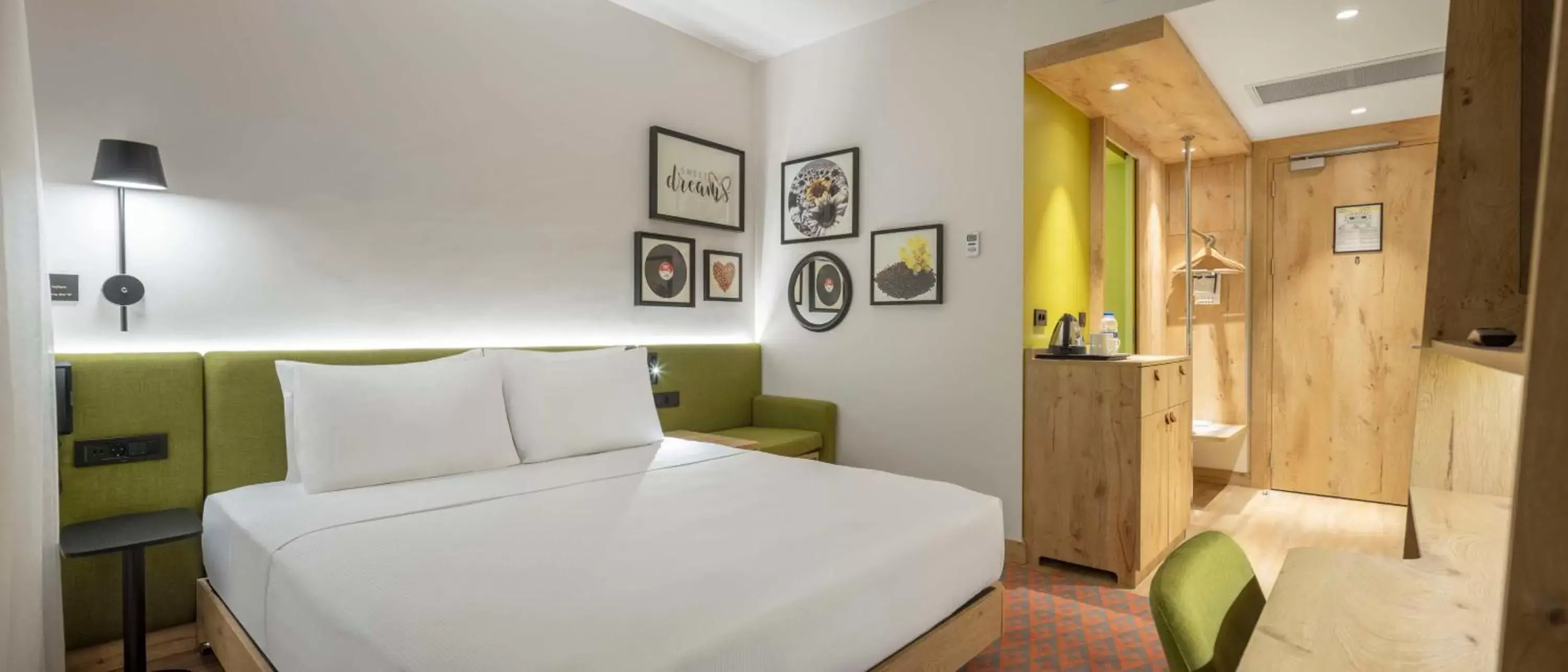 Bed in Hampton By Hilton Cerkezkoy