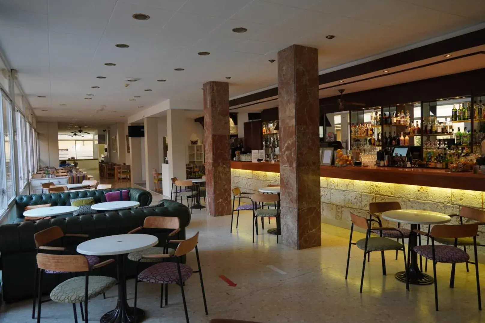 Restaurant/Places to Eat in 30 Degrees - Hotel Espanya Calella