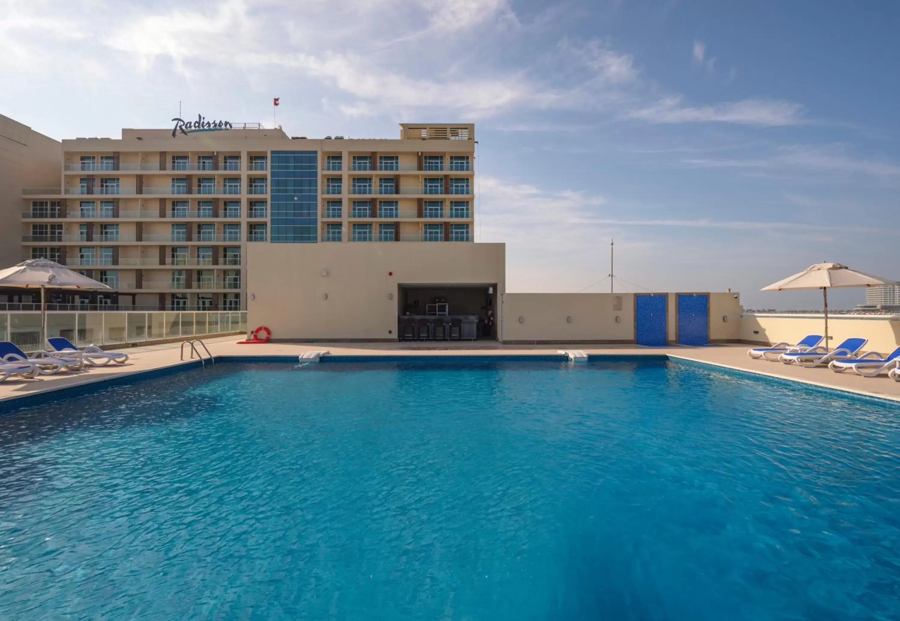 Swimming Pool in Radisson Resort Ras Al Khaimah Marjan Island