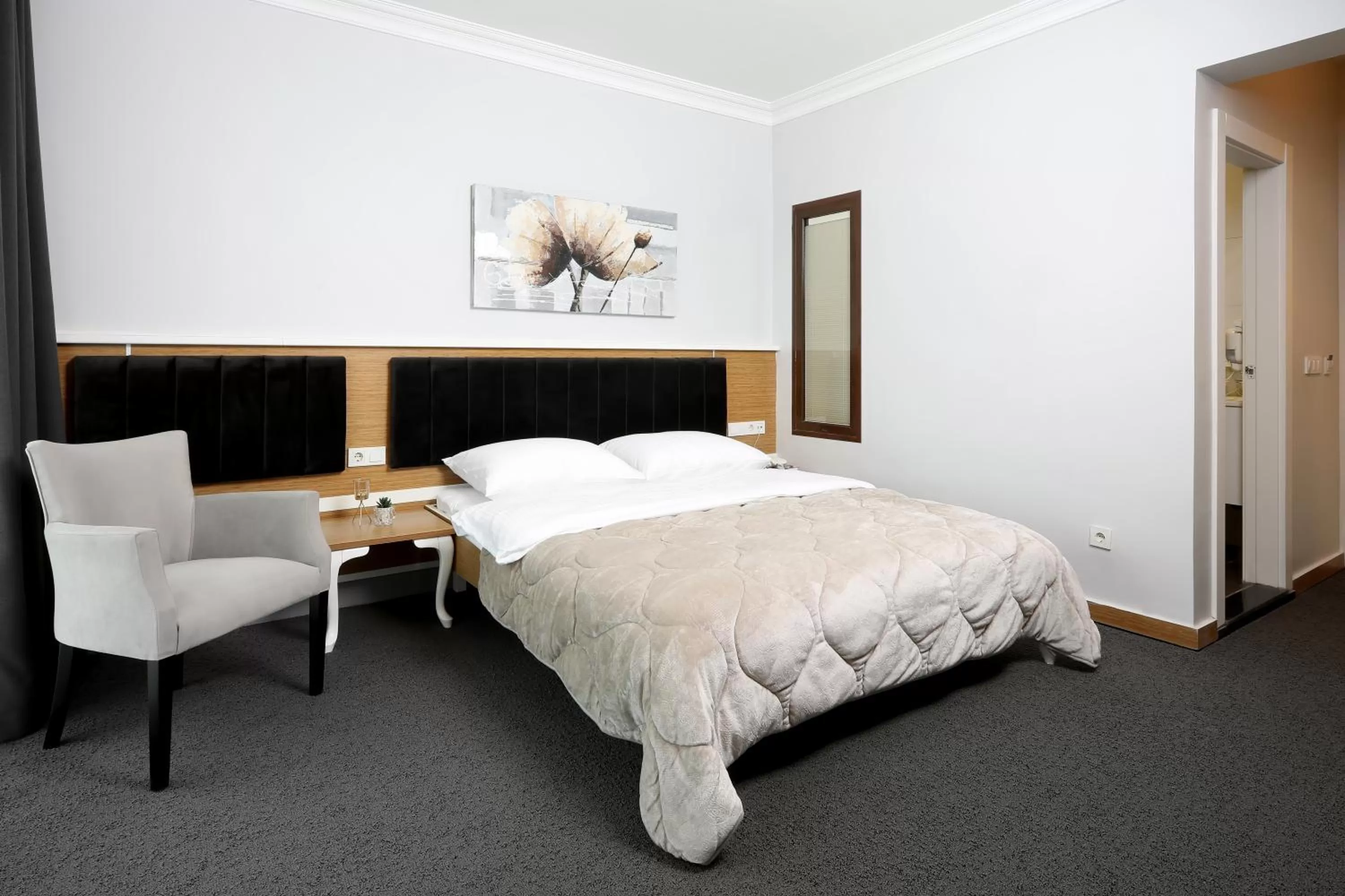 Photo of the whole room, Bed in Didi Butik Hotel