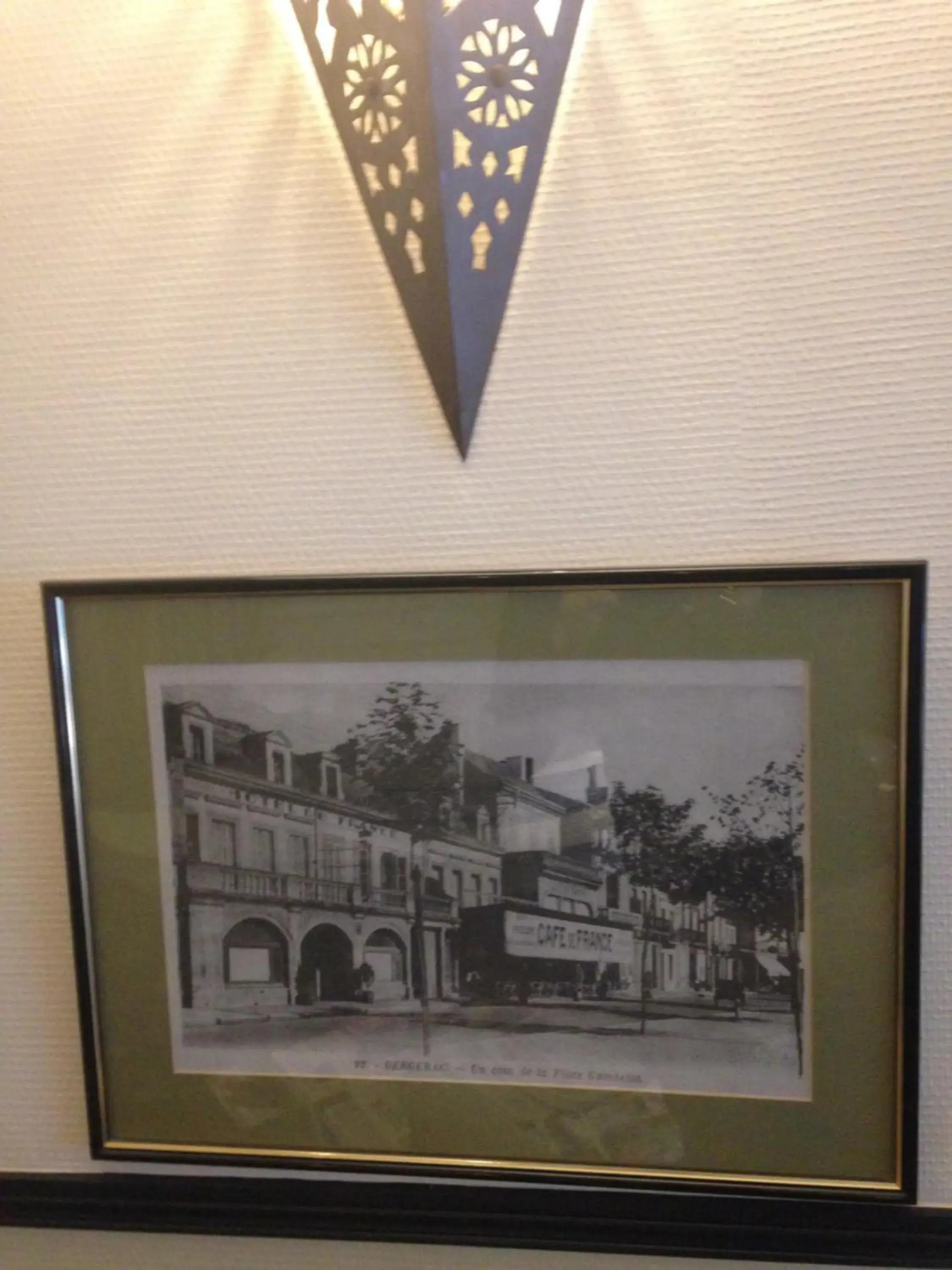 Property logo or sign in Hotel de France