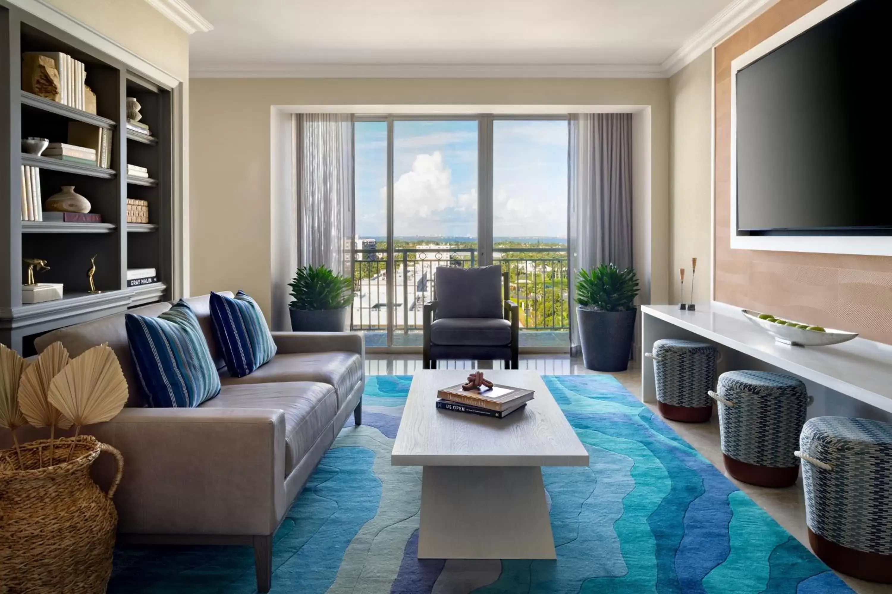 Lounge or bar, Seating Area in The Ritz Carlton Key Biscayne, Miami