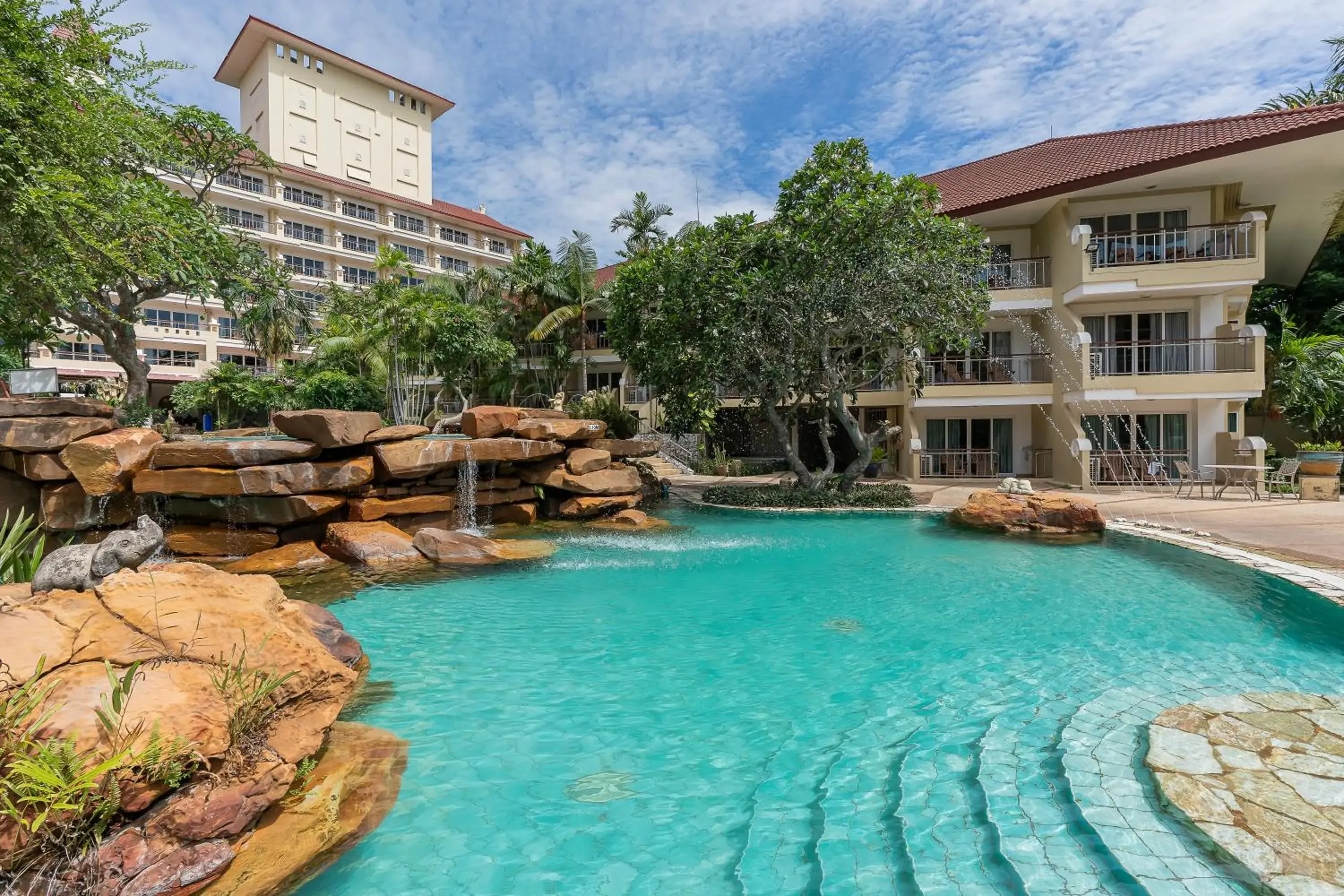 Swimming Pool in Bella Villa Cabana