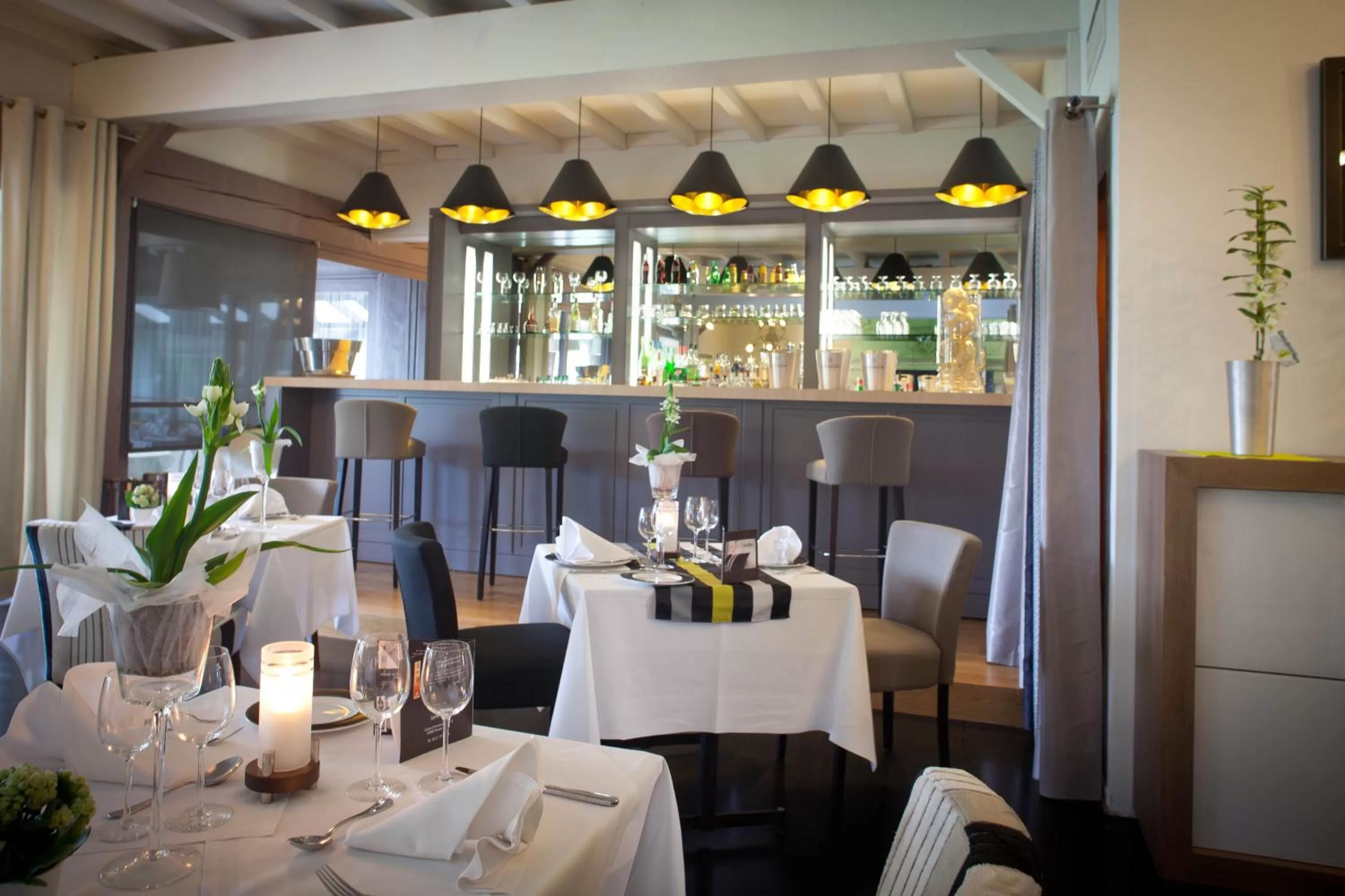 Restaurant/places to eat in LOGIS Hôtel & Restaurant - LENSOTEL