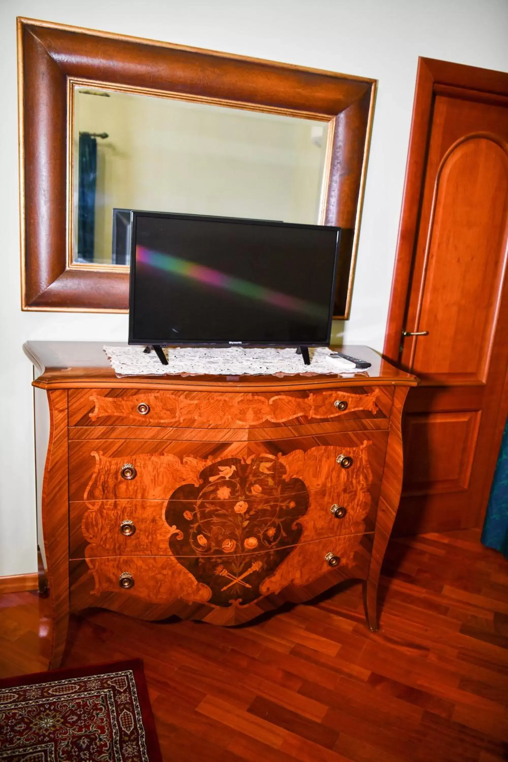 Decorative detail, TV/Entertainment Center in Il Piccolo Hotel