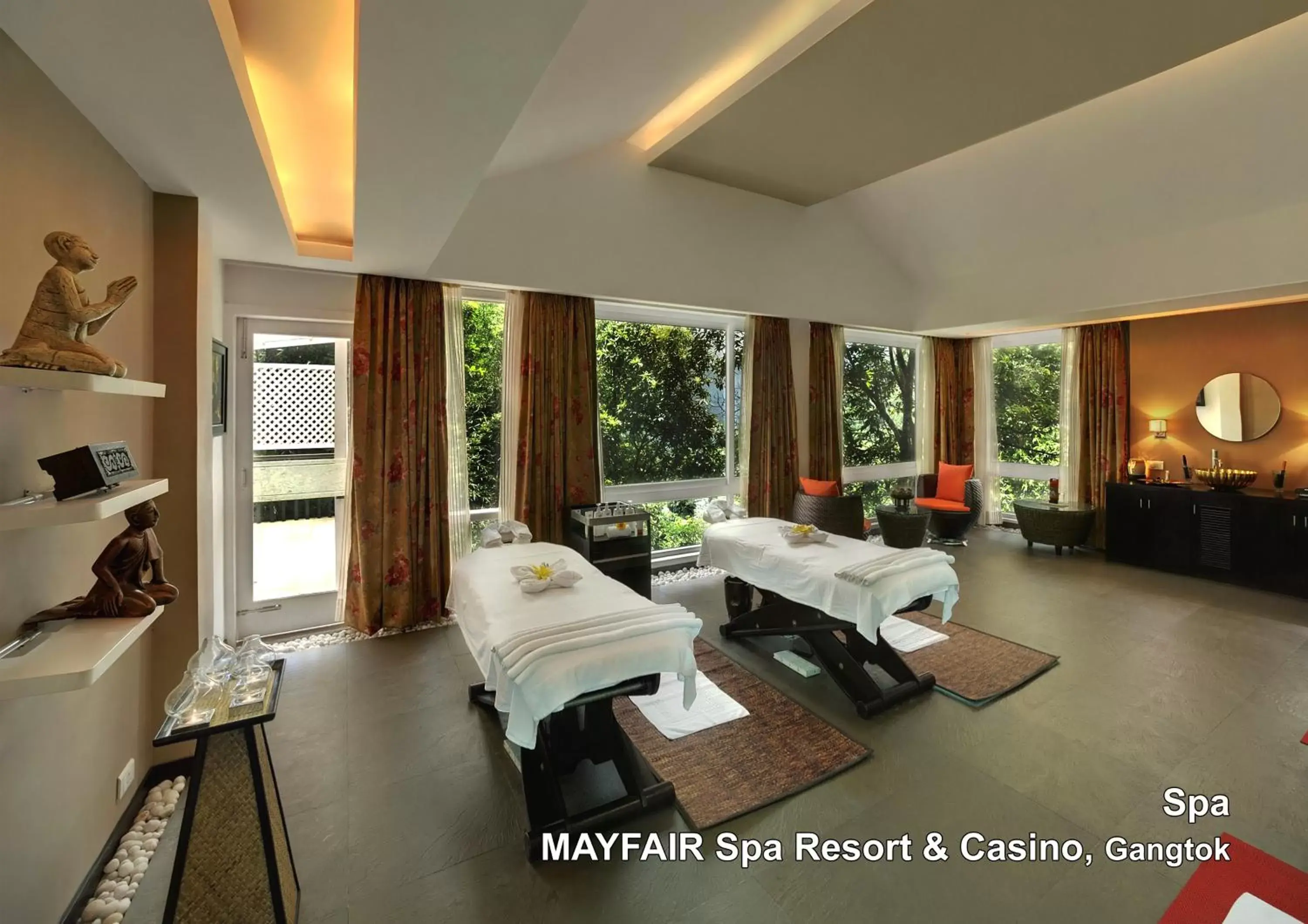 Spa and wellness centre/facilities in Mayfair Spa Resort & Casino