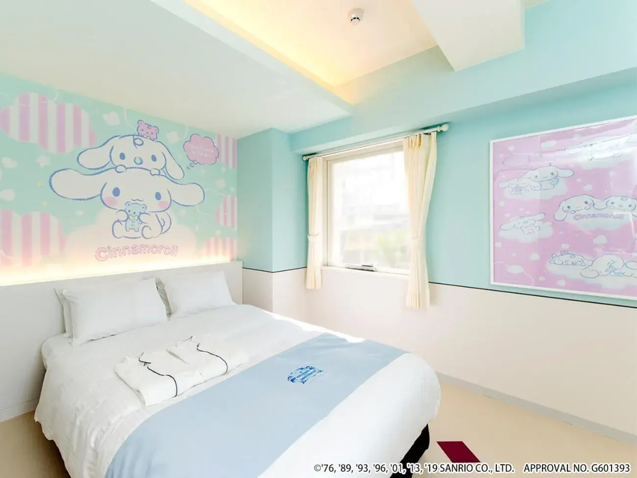 Bed in Hotel Okinawa With Sanrio Characters