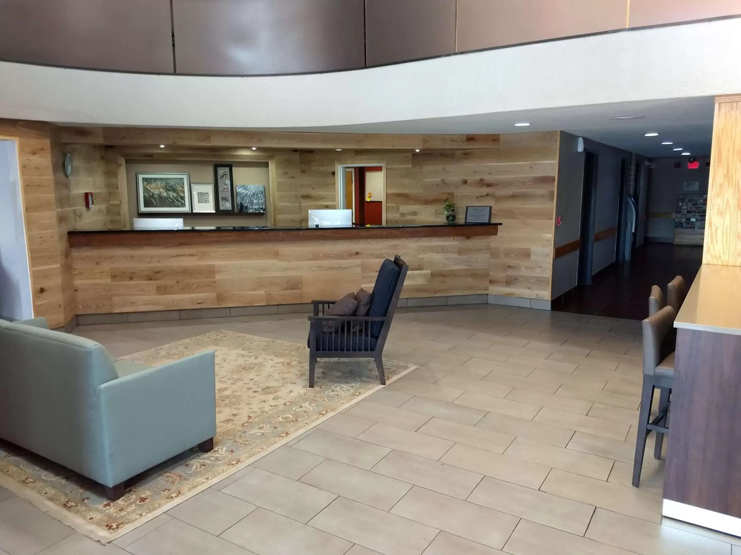 Lobby or reception, Lobby/Reception in Country Inn & Suites by Radisson, Indianapolis East, IN