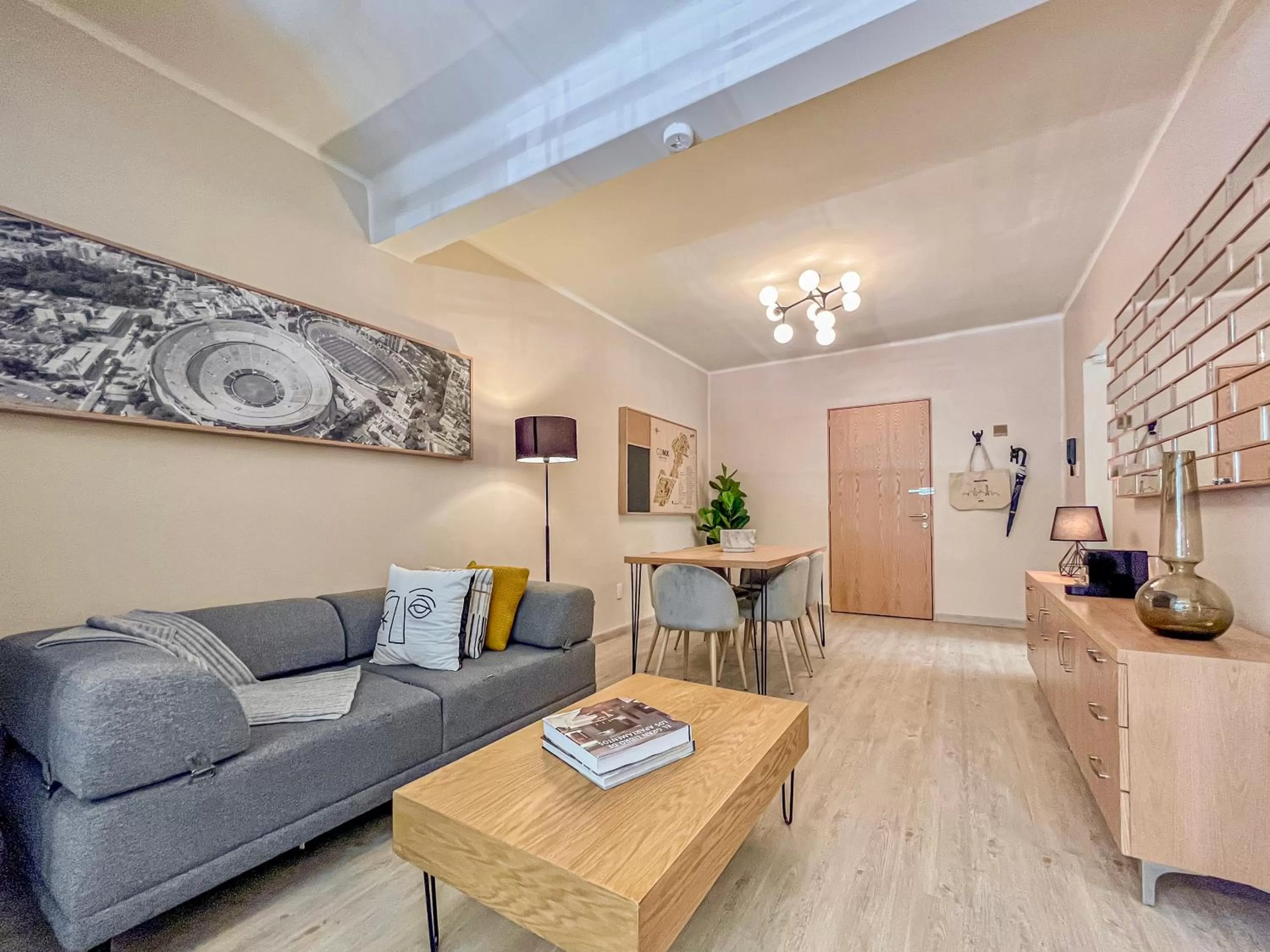 Living room in Mi Zona Lodging WTC