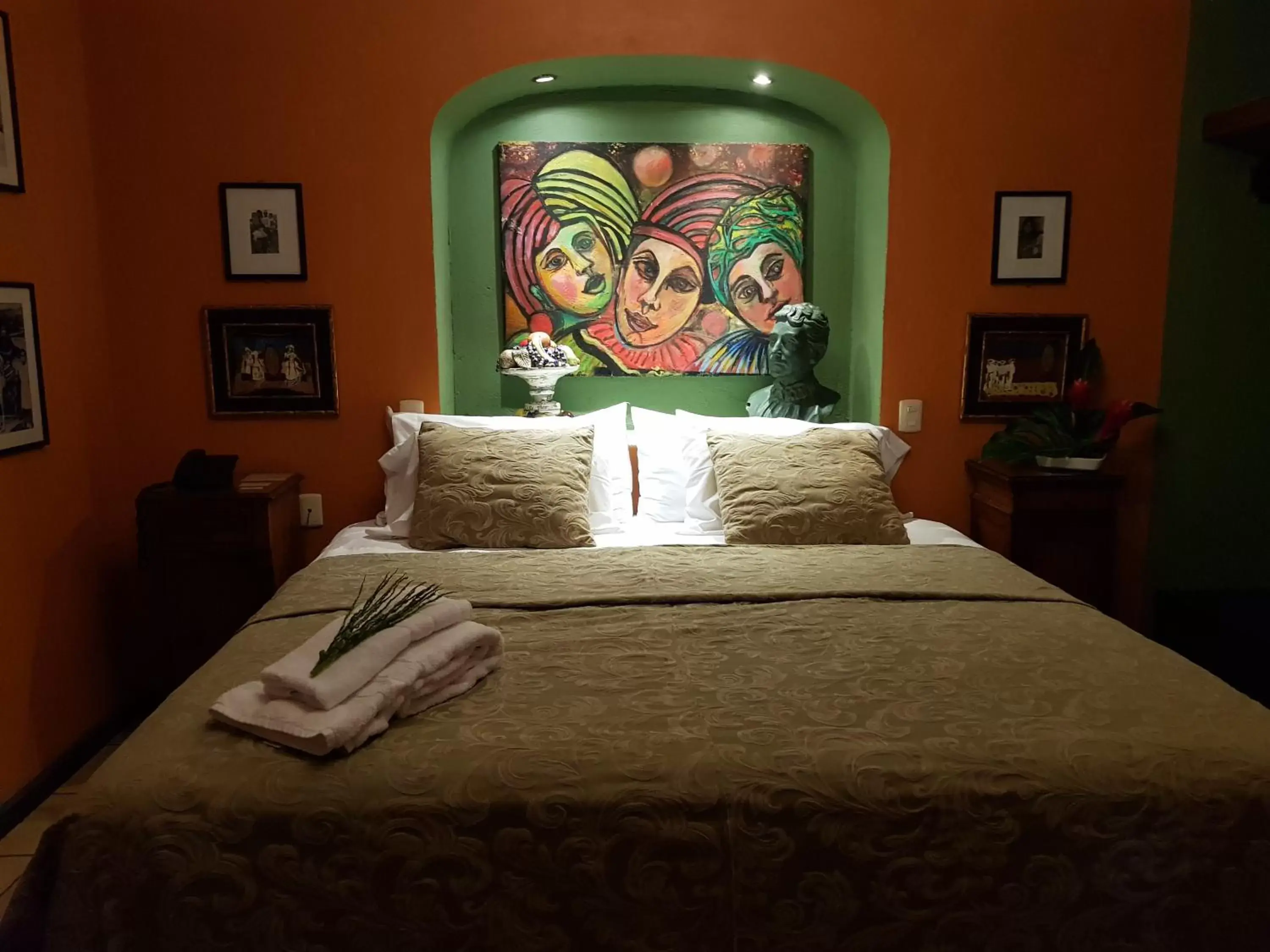 Bed in Hotel Boutique Casona Maya Mexicana