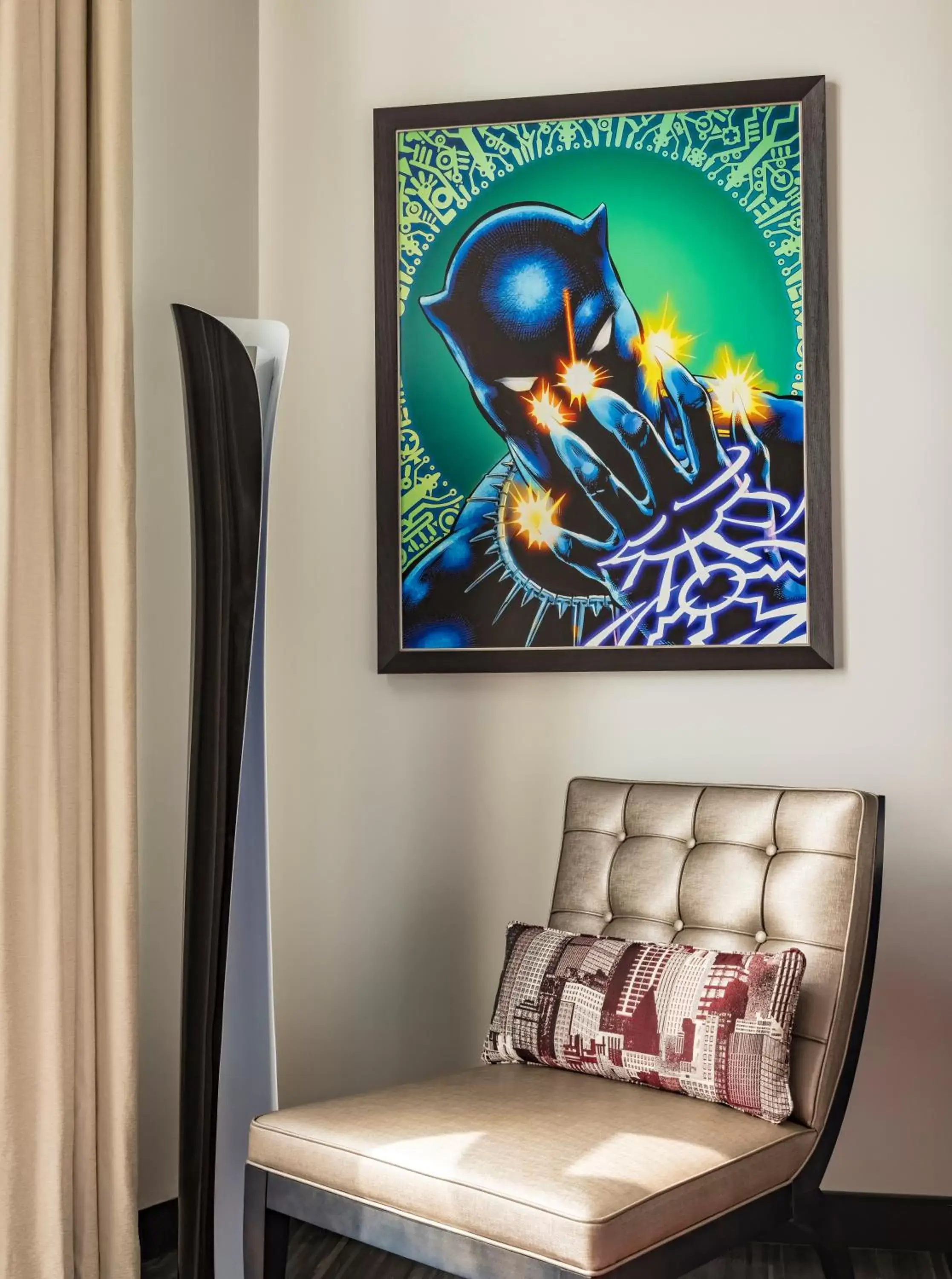 Bedroom in Disney Hotel New York - The Art of Marvel
