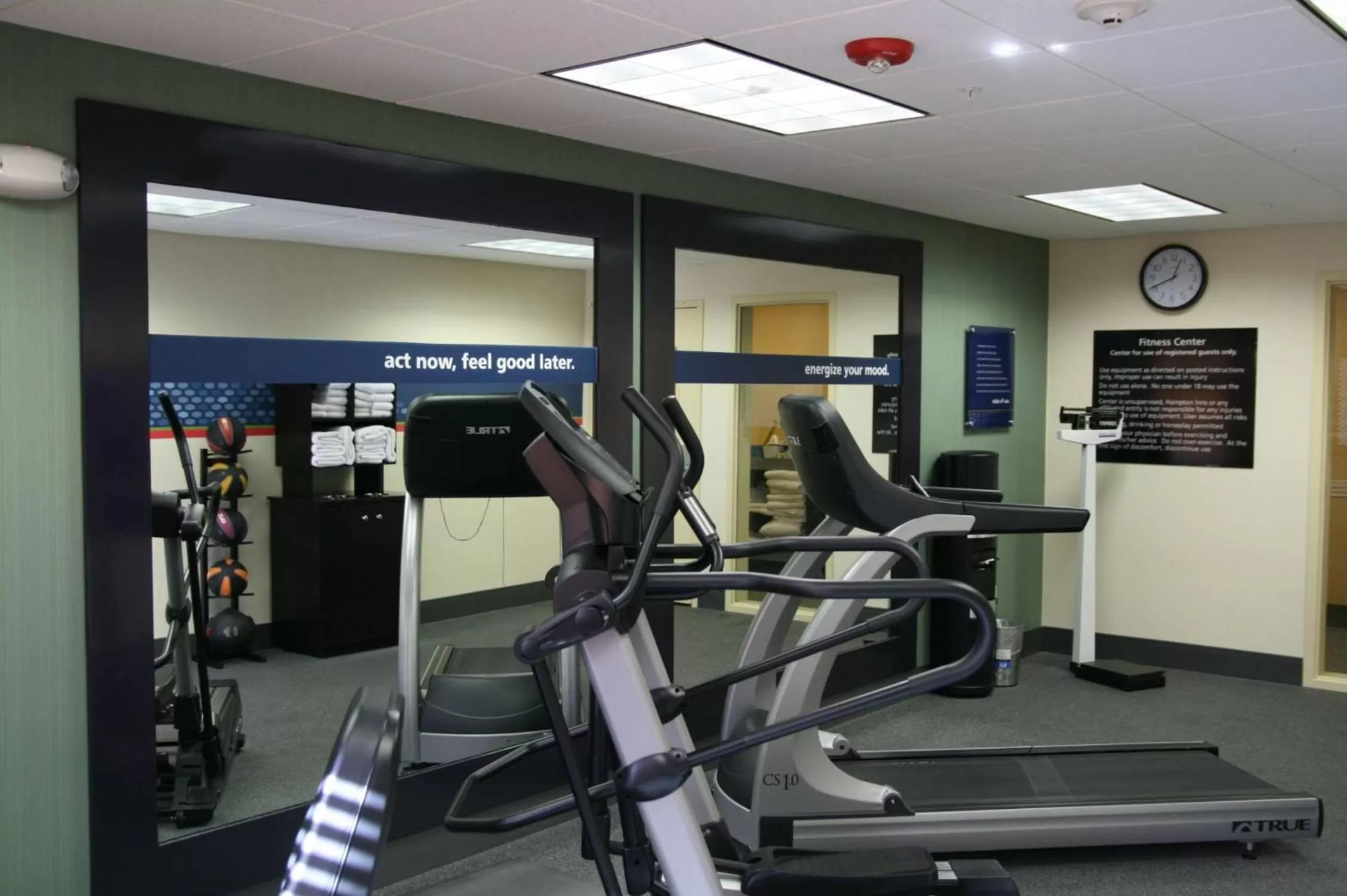 Fitness centre/facilities in Hampton by Hilton