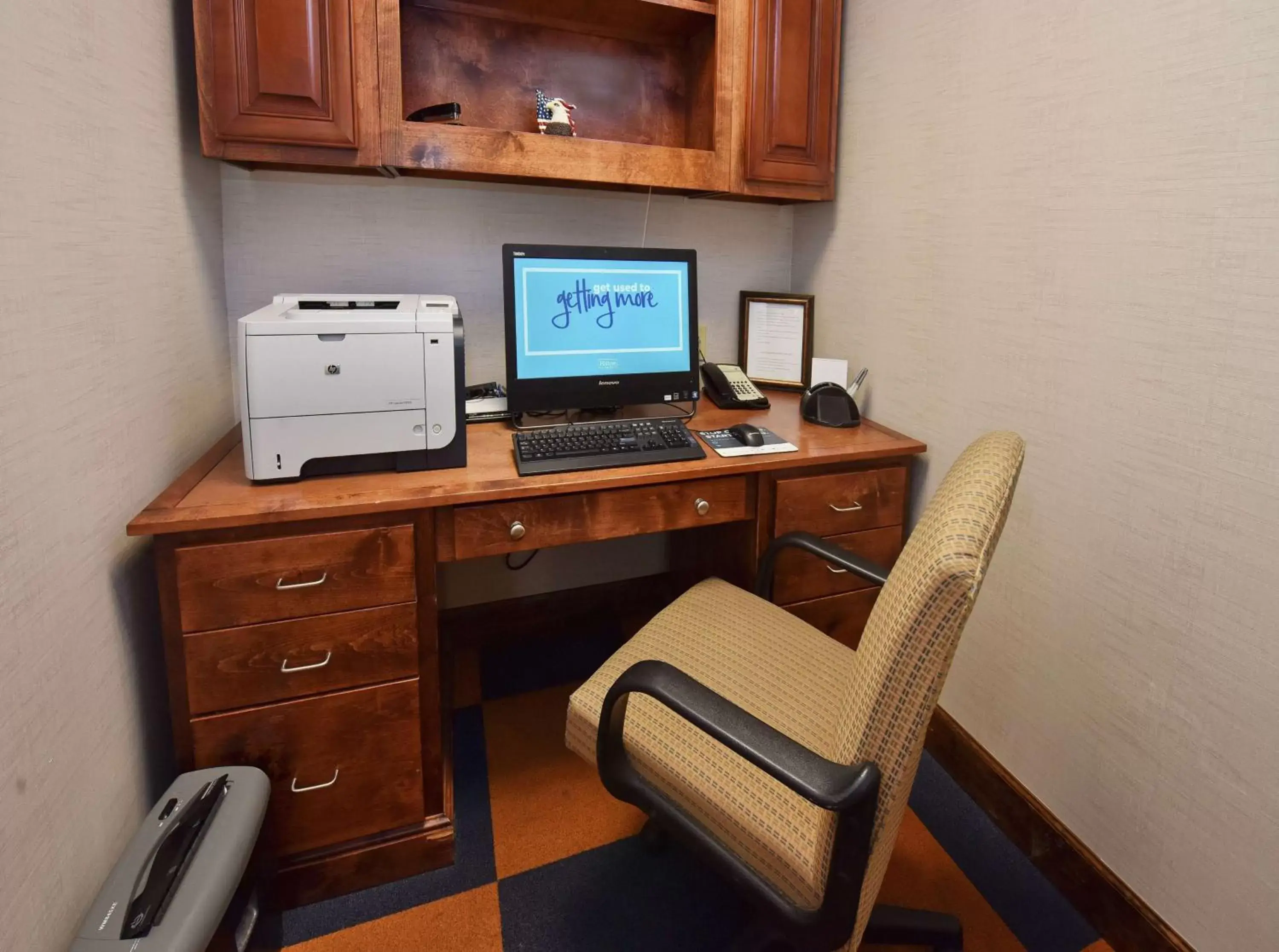 Business facilities in Hampton Inn Alexander City