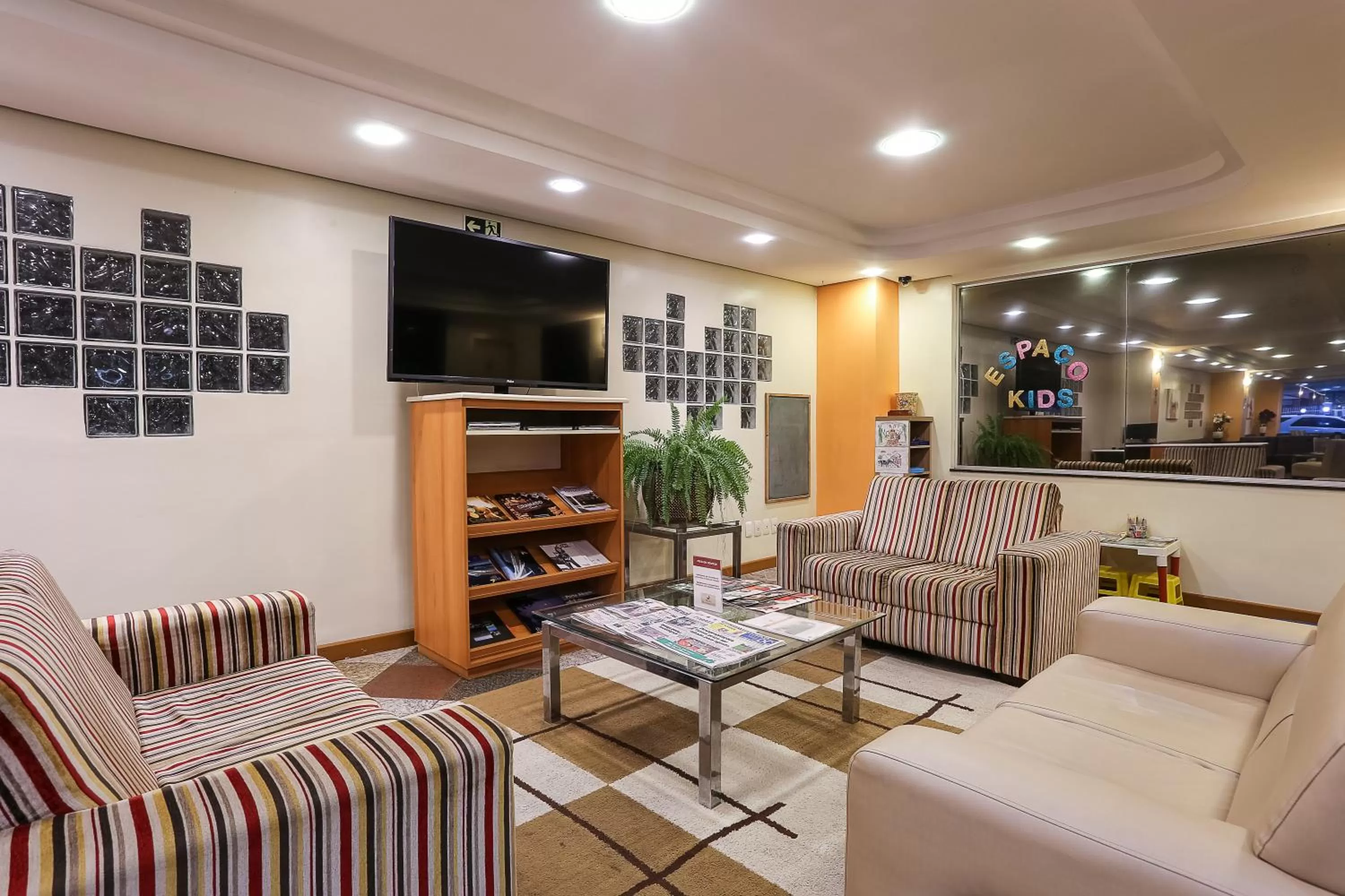 Lobby or reception in Hotel Metropolitan Canoas