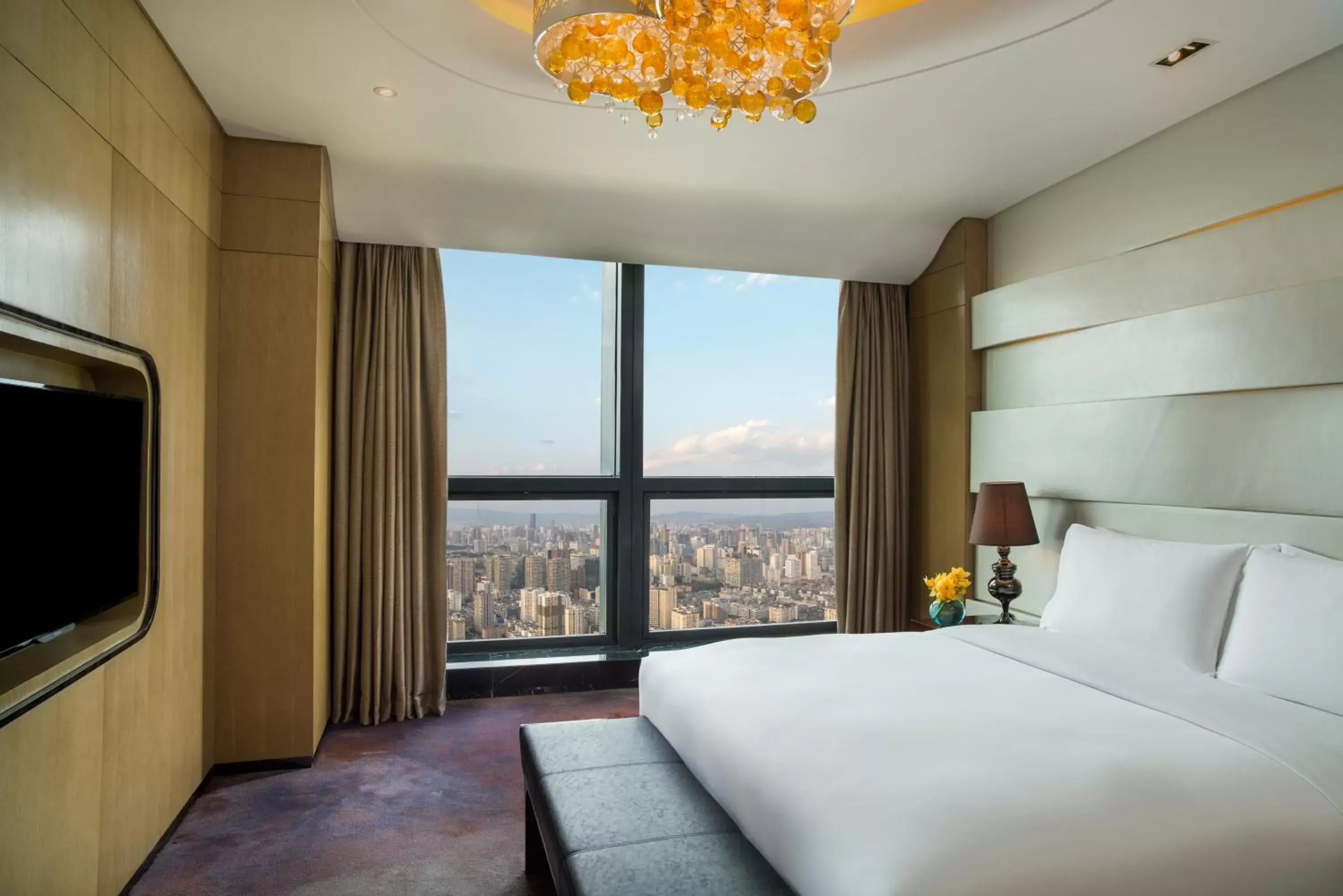 Bedroom in Sofitel Kunming