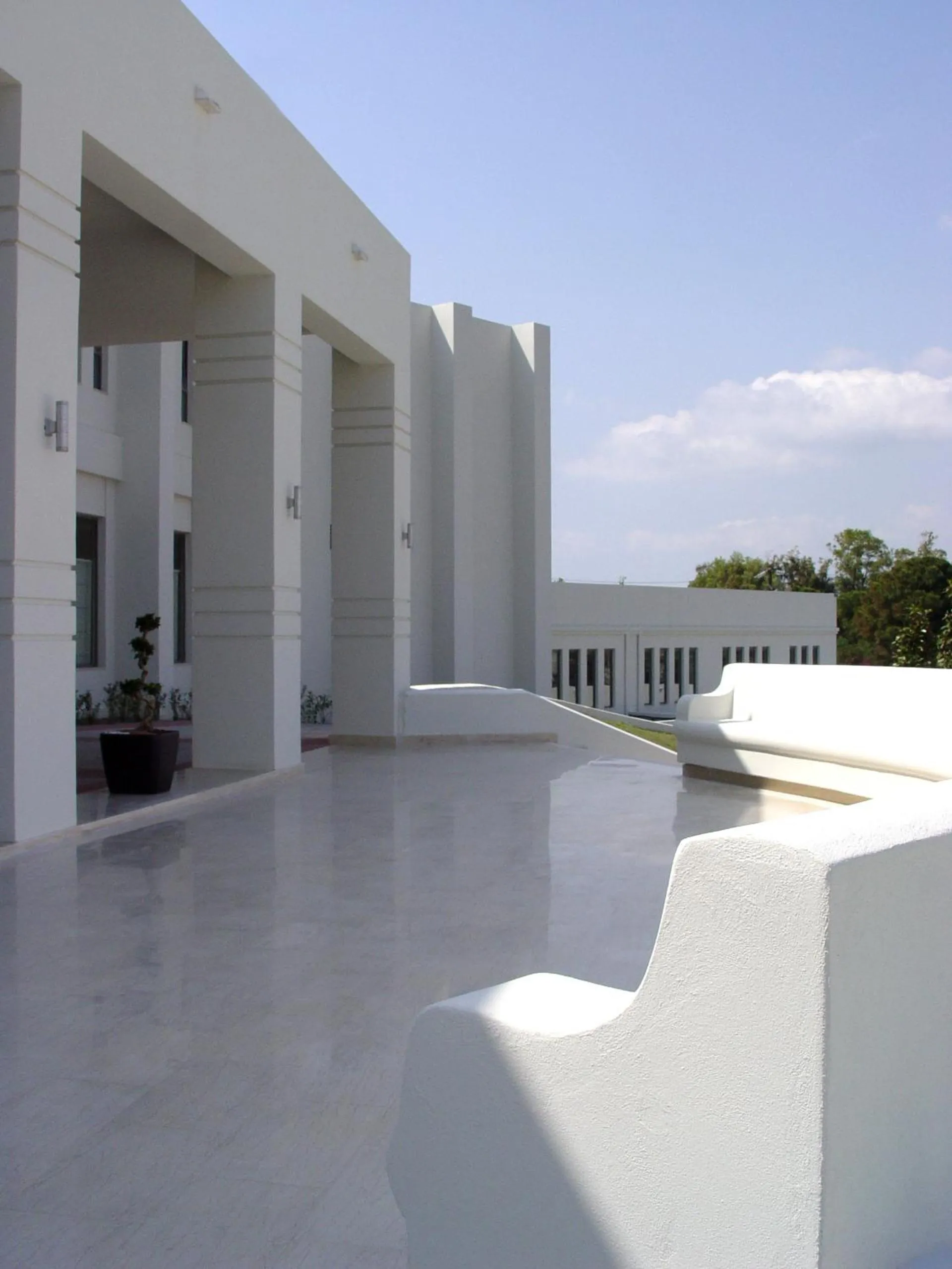 Facade/entrance in Apollo Blue