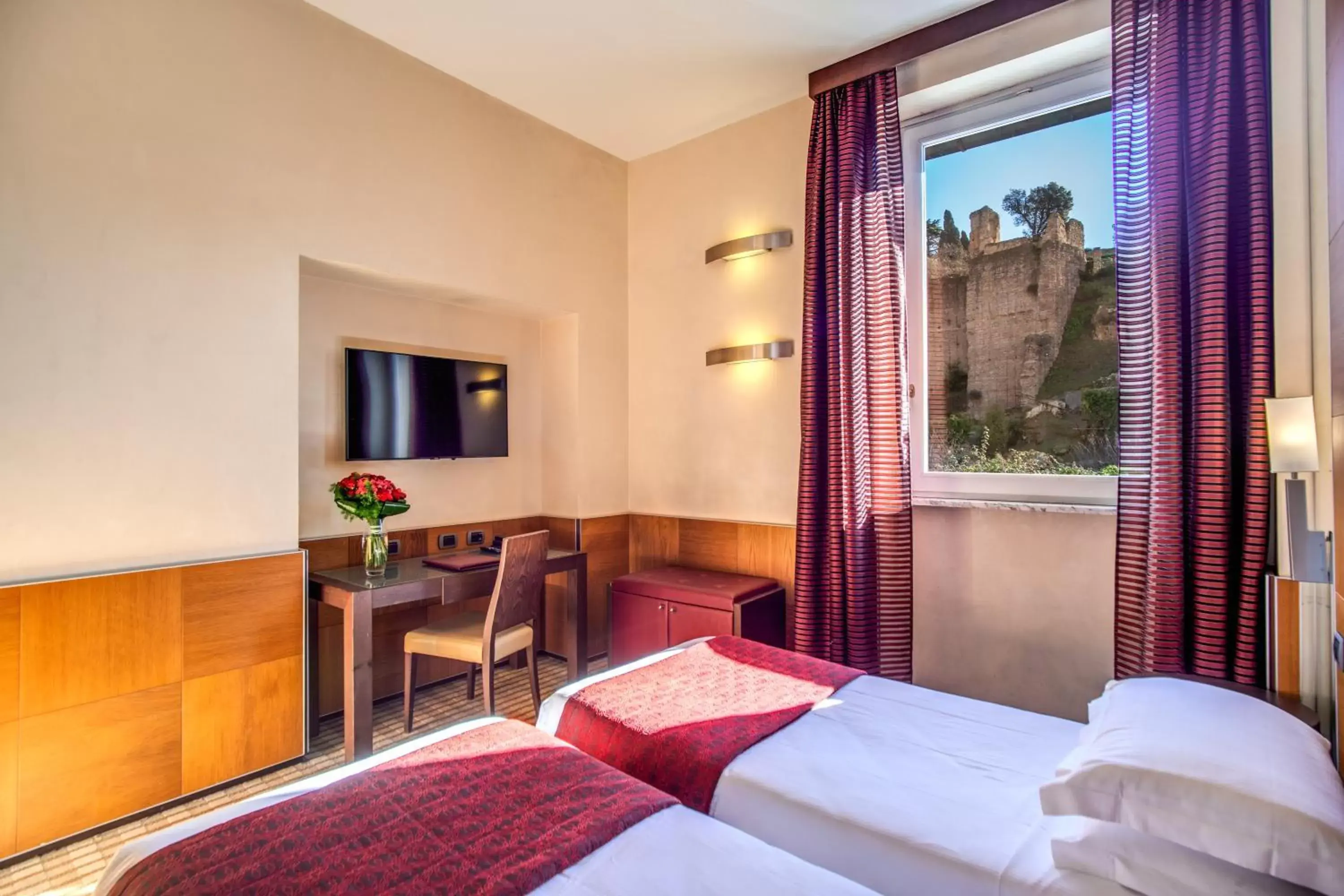 Bedroom, Bed in Kolbe Hotel Rome