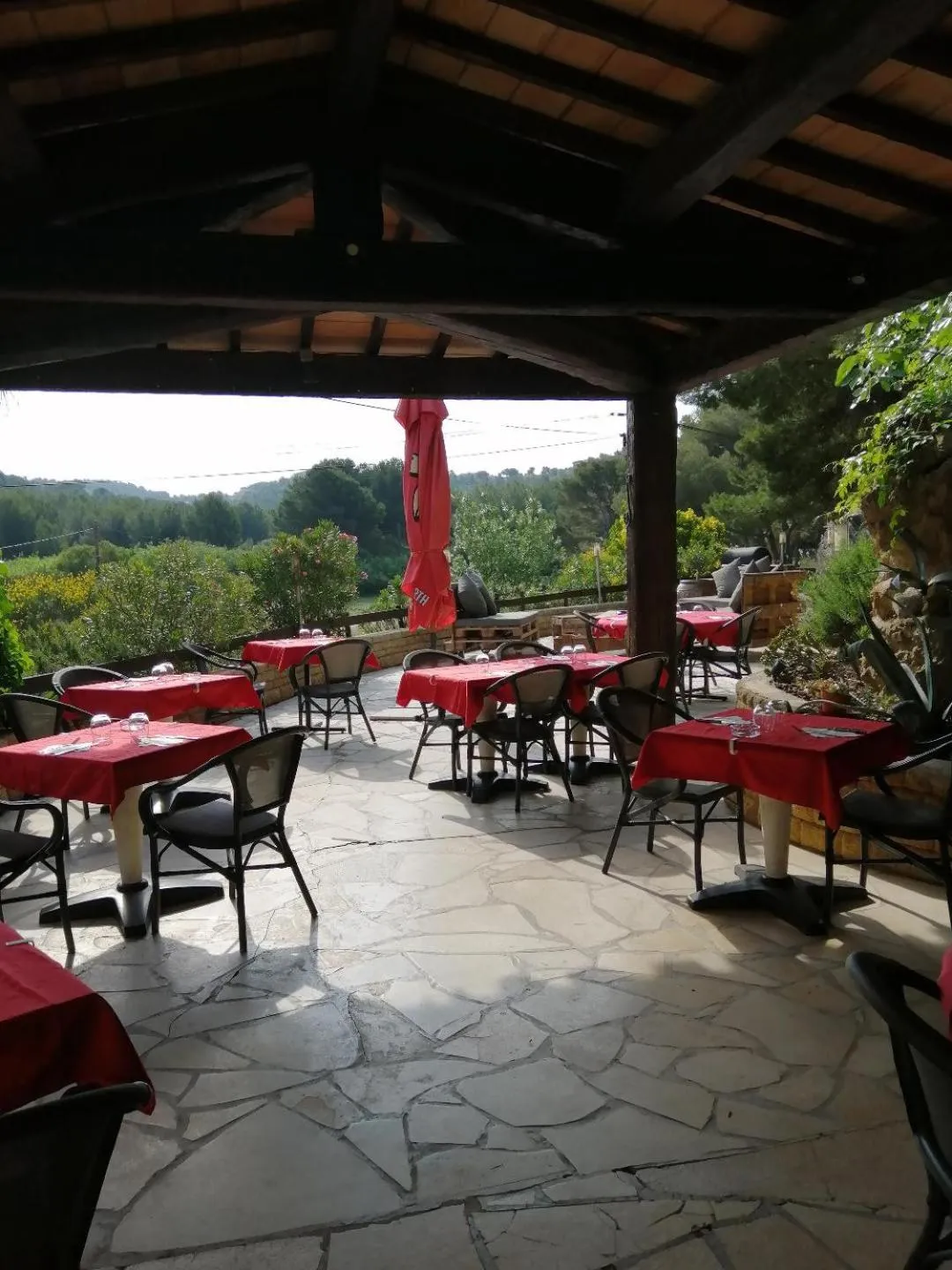 Patio in Auberge La Folie