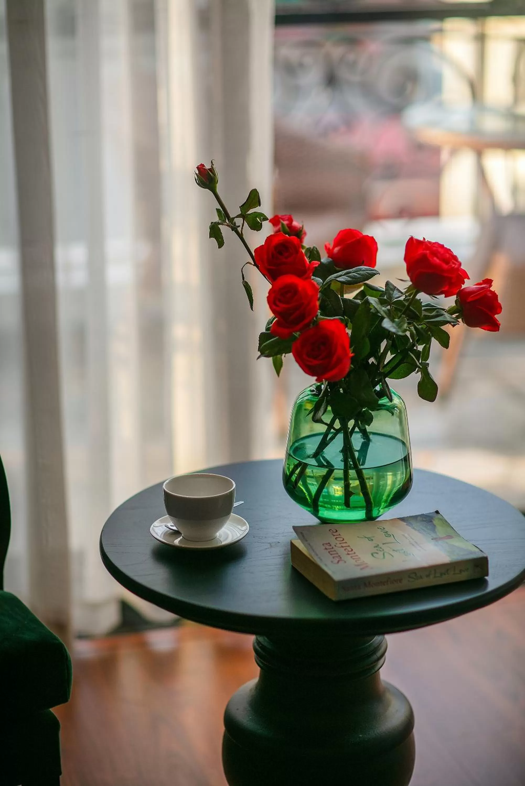 Seating area in La Selva Premium Hotel