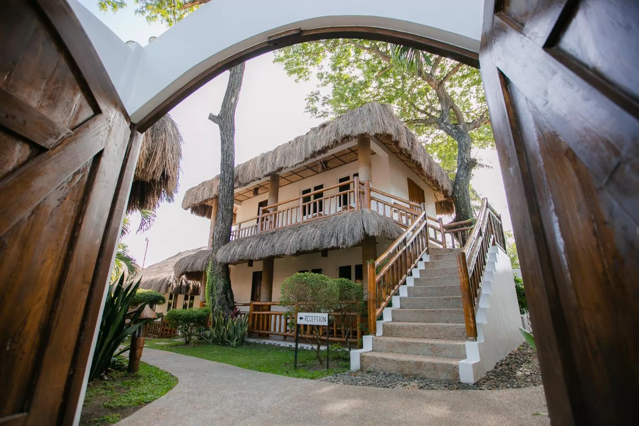 Property building in Kav&#x27;s Beach Resort