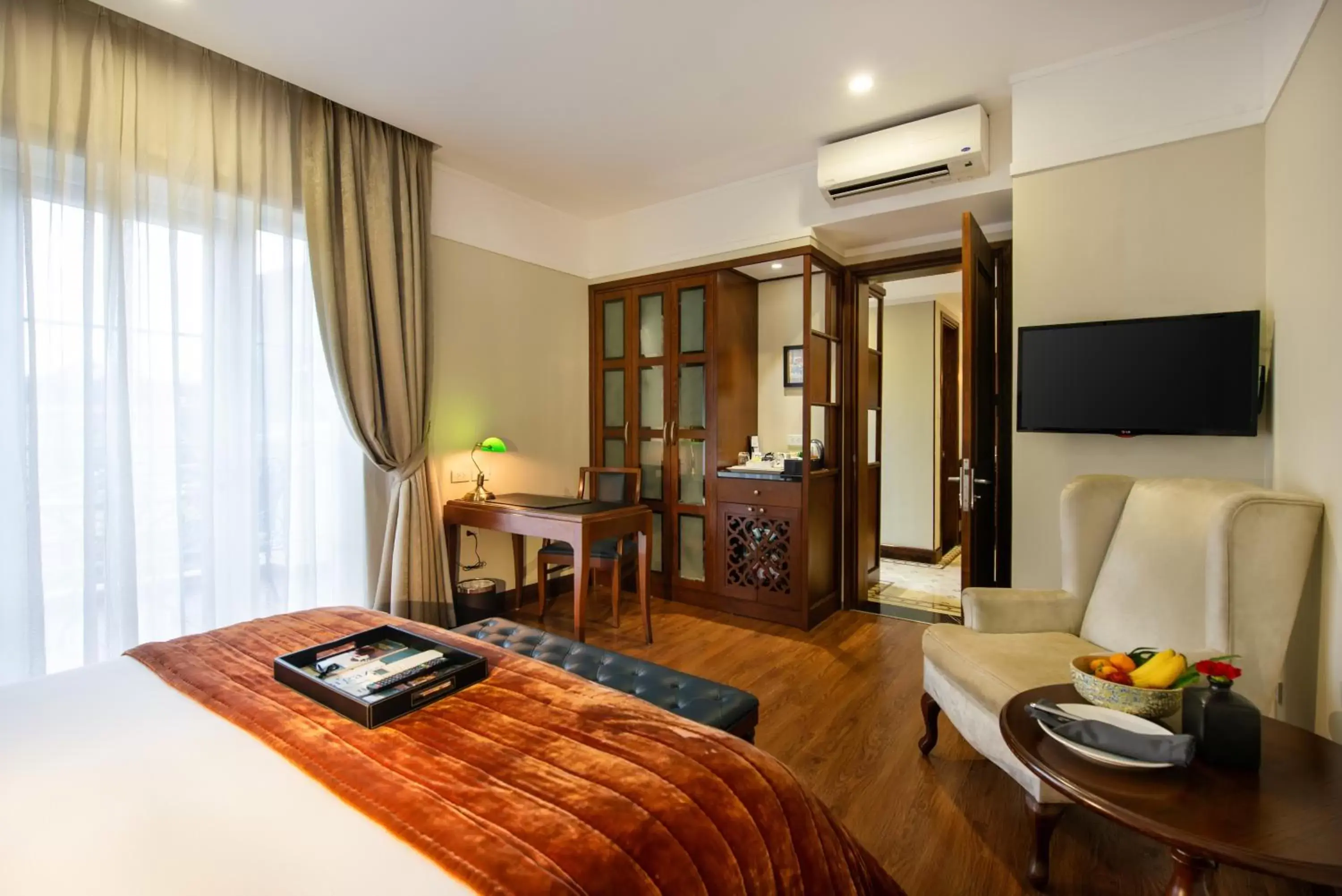 Bedroom, TV/Entertainment Center in Hanoi La Siesta Hotel & Spa