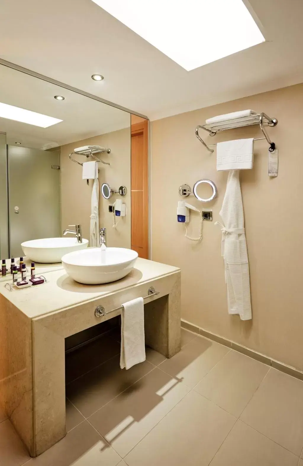 Bathroom in Anemon Grand Konya Otel Bathroom in Anemon Grand Konya Otel